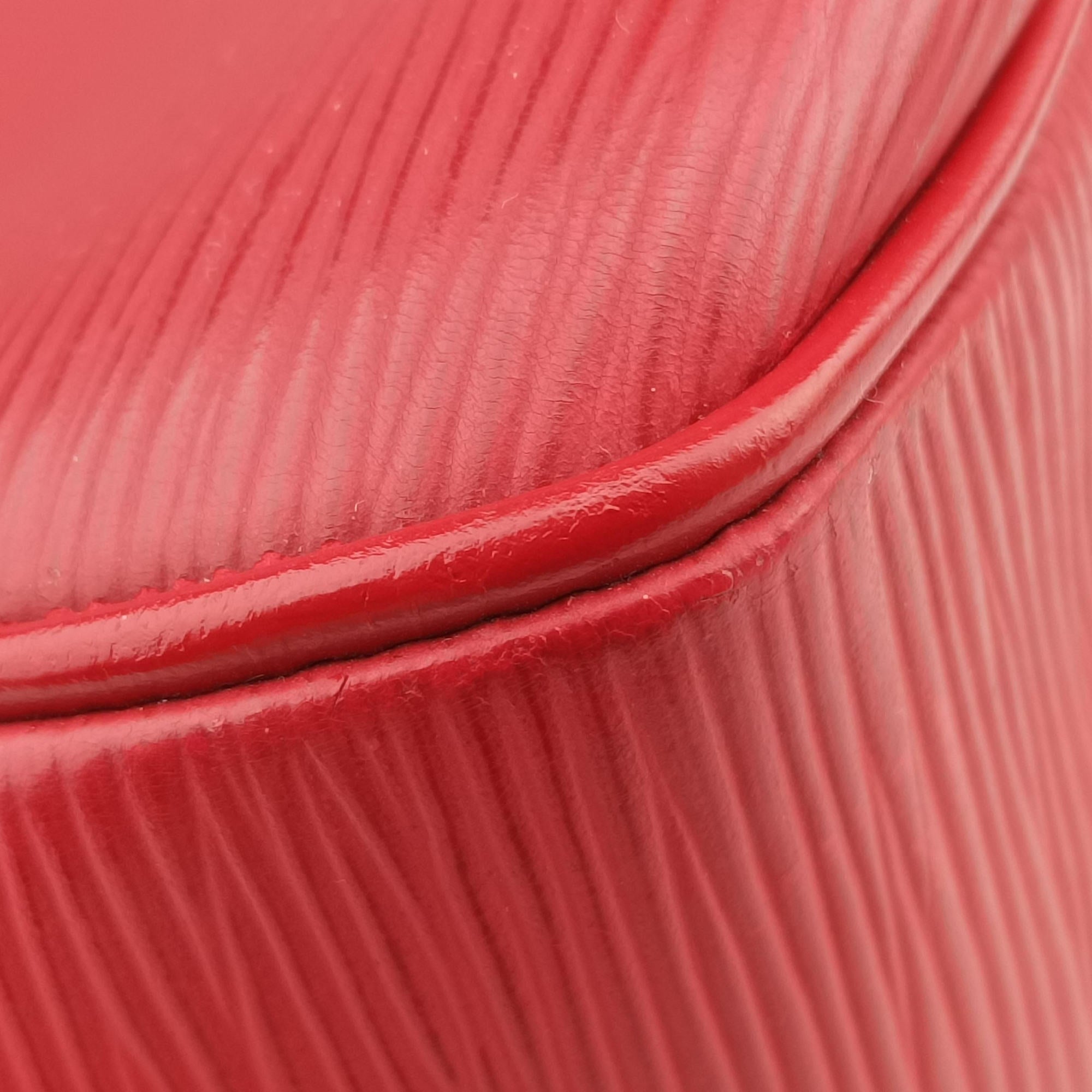 Secondhand Louis Vuitton Passy GM Rouge Epi M5925E handbag | stylenewstar