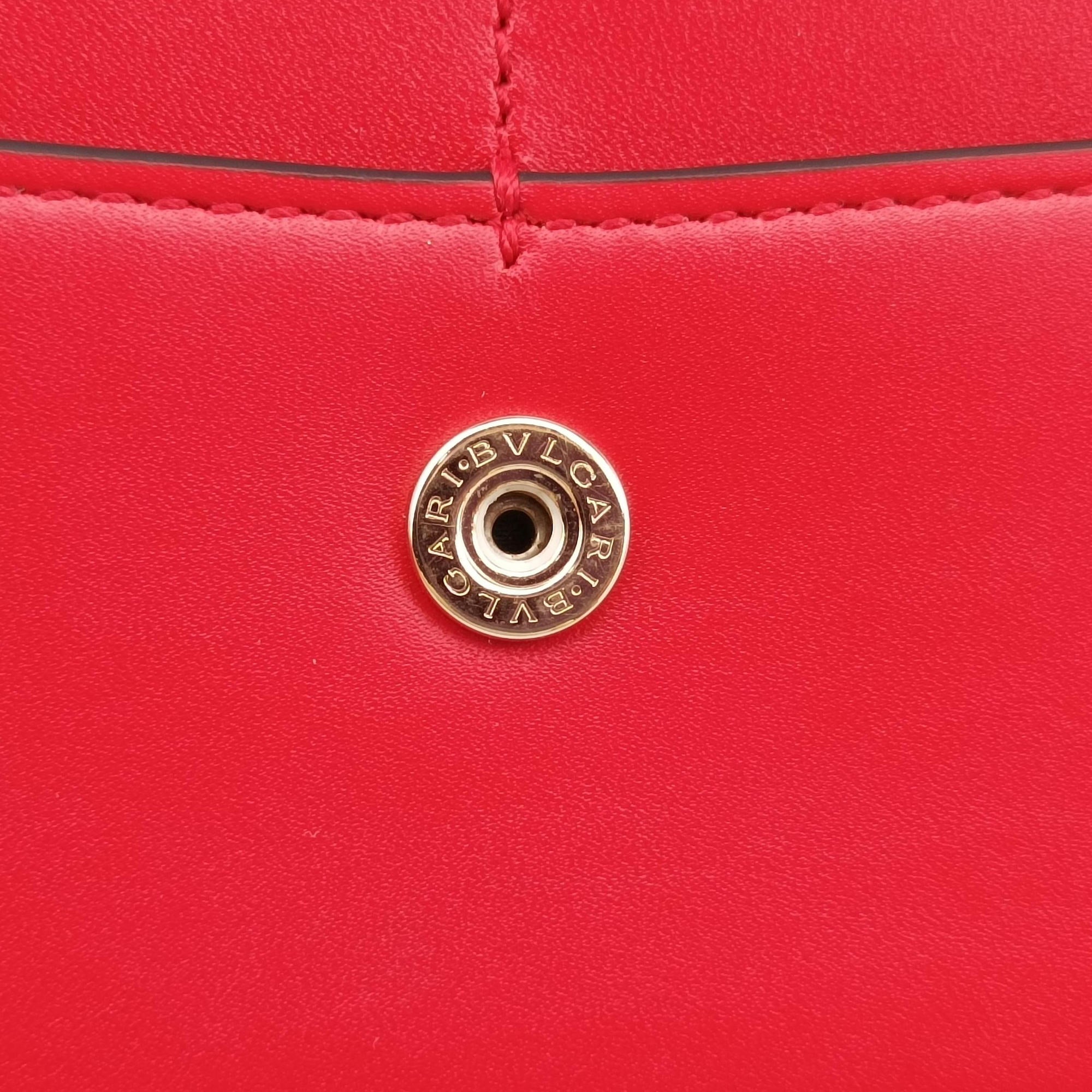 Secondhand Bvlgari SERPENTI FOREVER Red Leather  handbag | stylenewstar