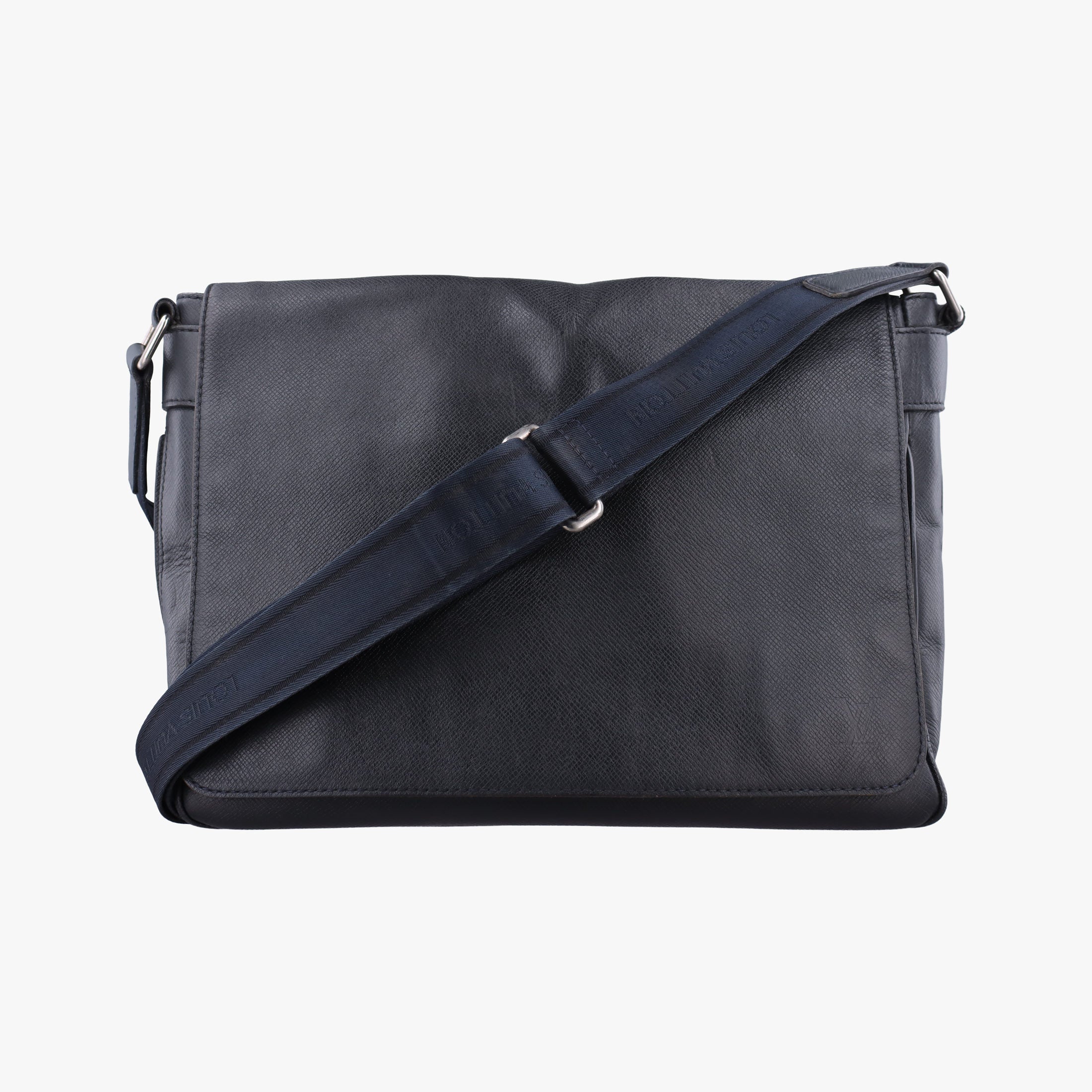 Vintage Louis Vuitton Roman MM Noir Taiga M32682 shoulderbag | stylenewstar
