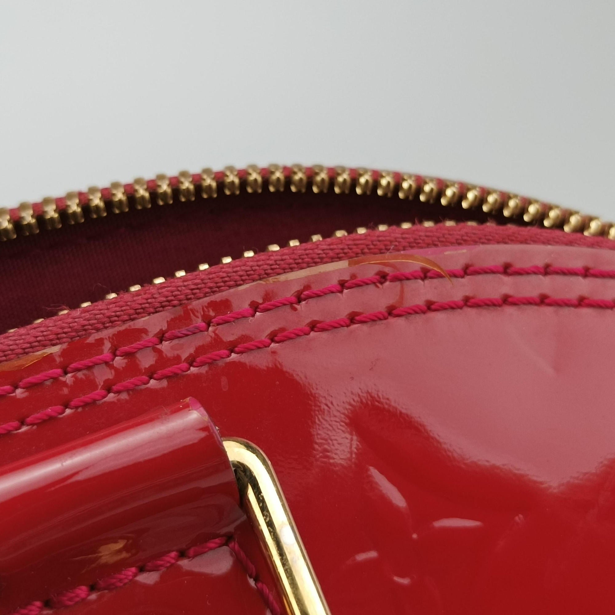 Pre-owned Louis Vuitton Alma PM pomme d'amour Vernis M90096 handbag | stylenewstar