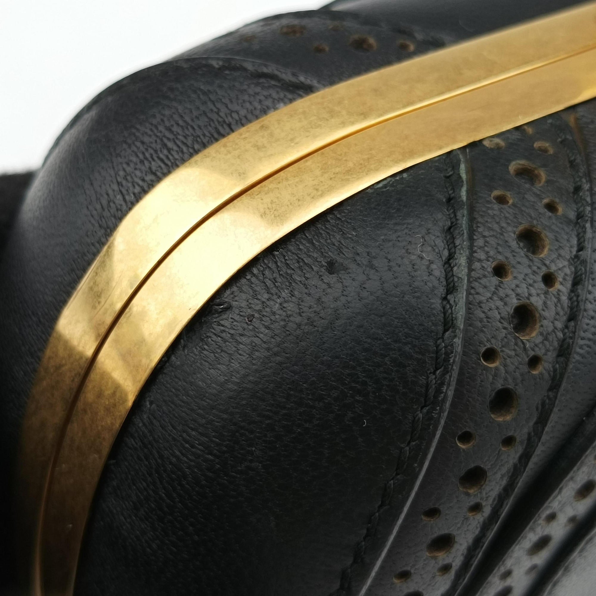 Pre-owned Alexander McQueen Brogue Skull Black Leather  clutchbag | stylenewstar