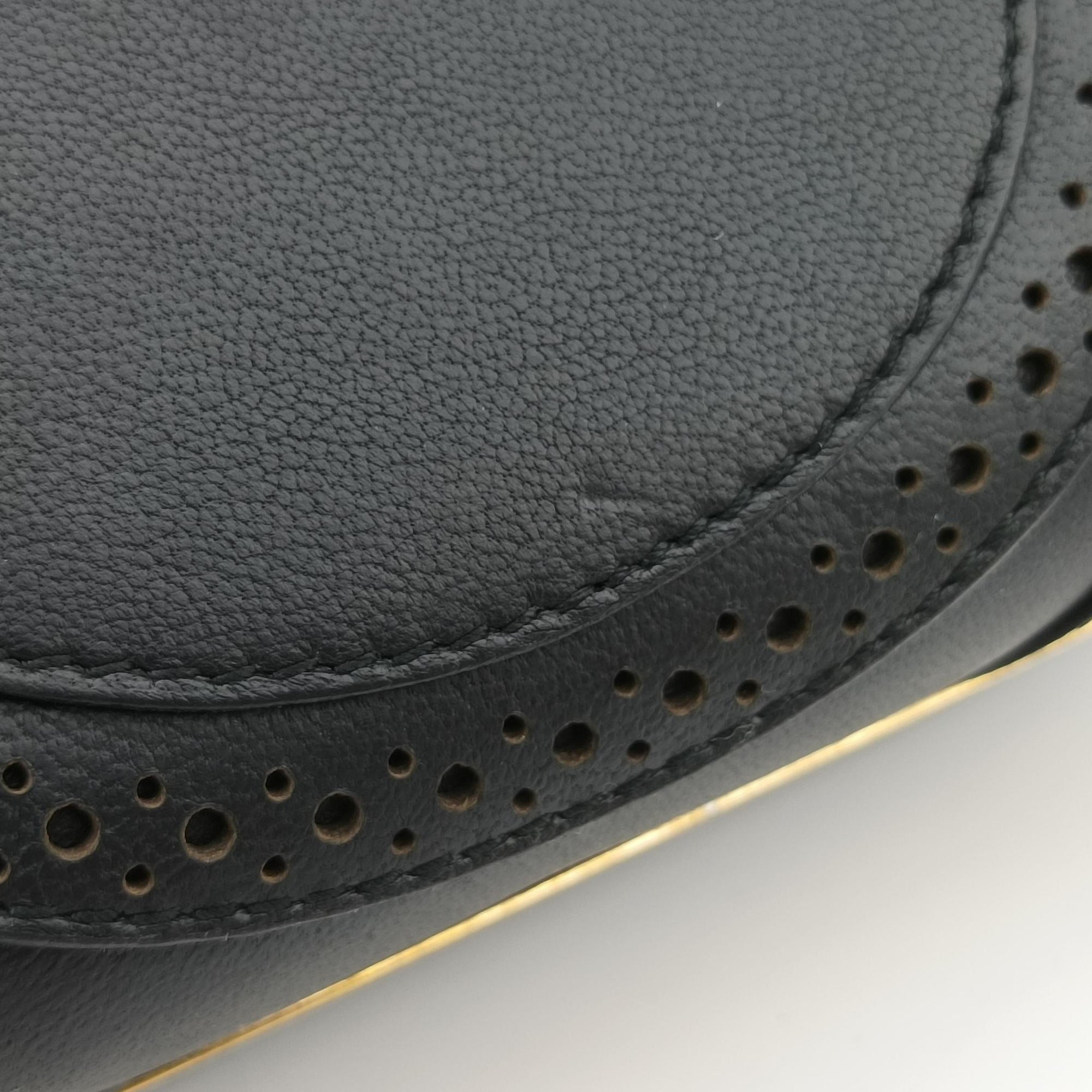 Pre-owned Alexander McQueen Brogue Skull Black Leather  clutchbag | stylenewstar
