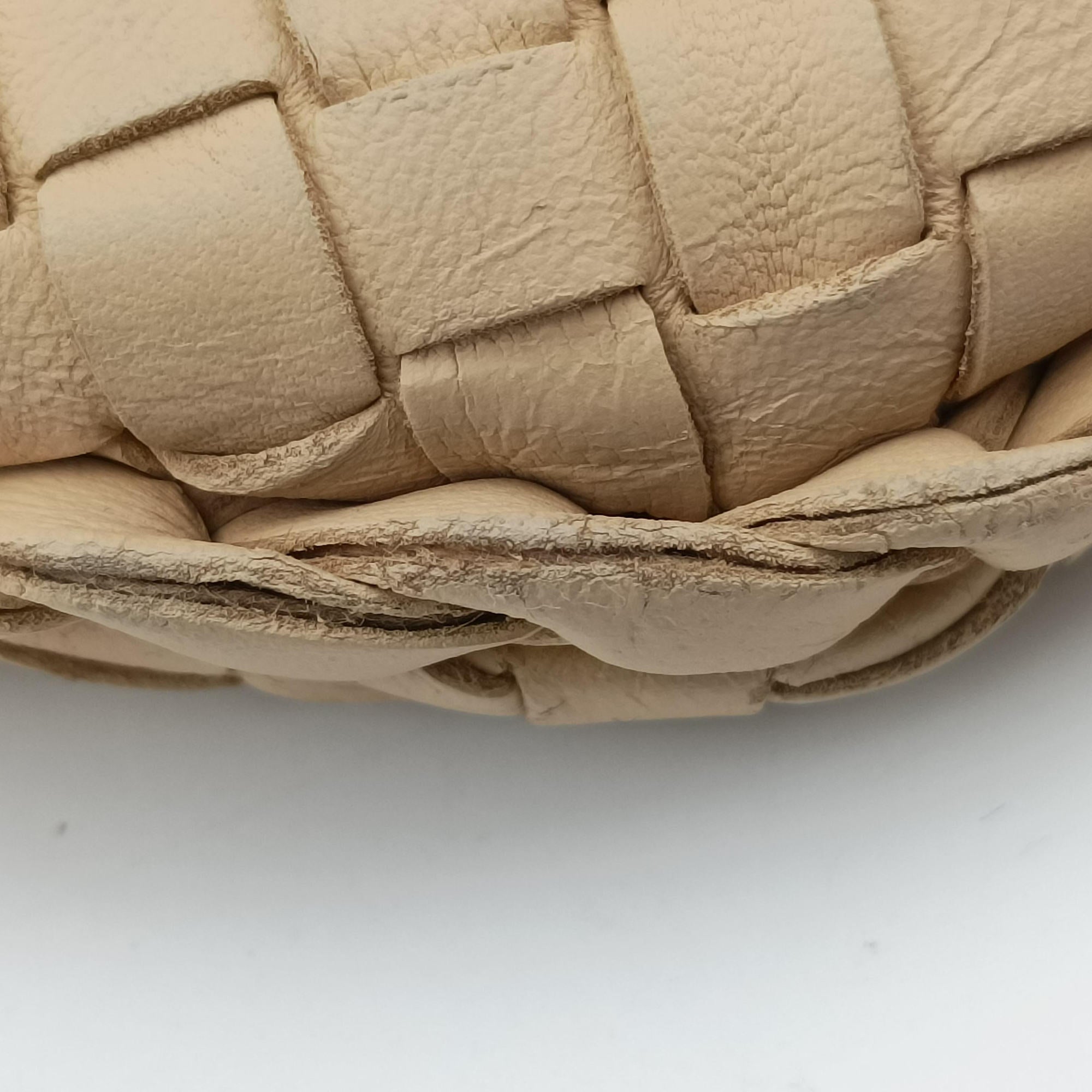 Pre-owned Bottega Veneta Intrecciato Beige lambskin  handbag | stylenewstar