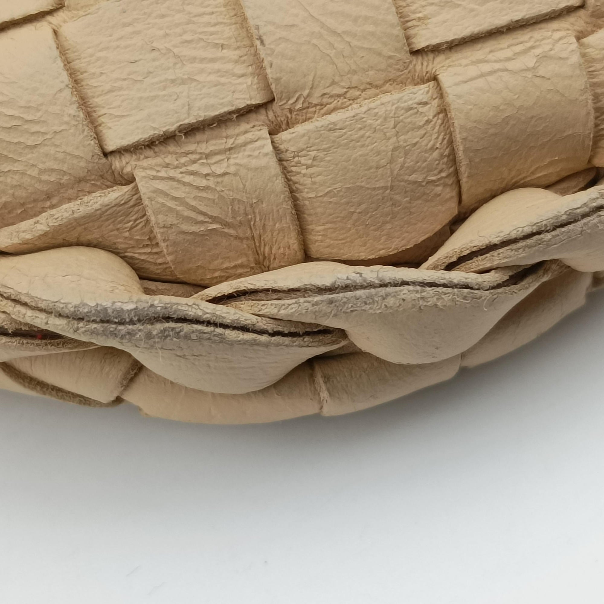 Pre-owned Bottega Veneta Intrecciato Beige lambskin  handbag | stylenewstar