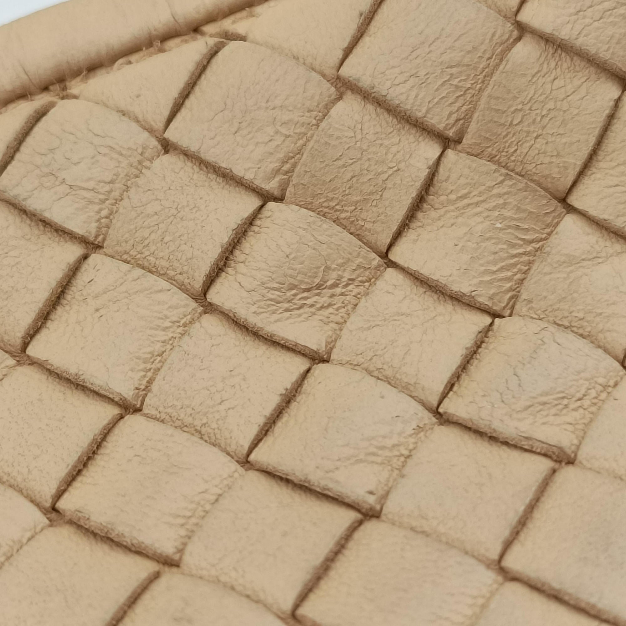 Pre-owned Bottega Veneta Intrecciato Beige lambskin  handbag | stylenewstar
