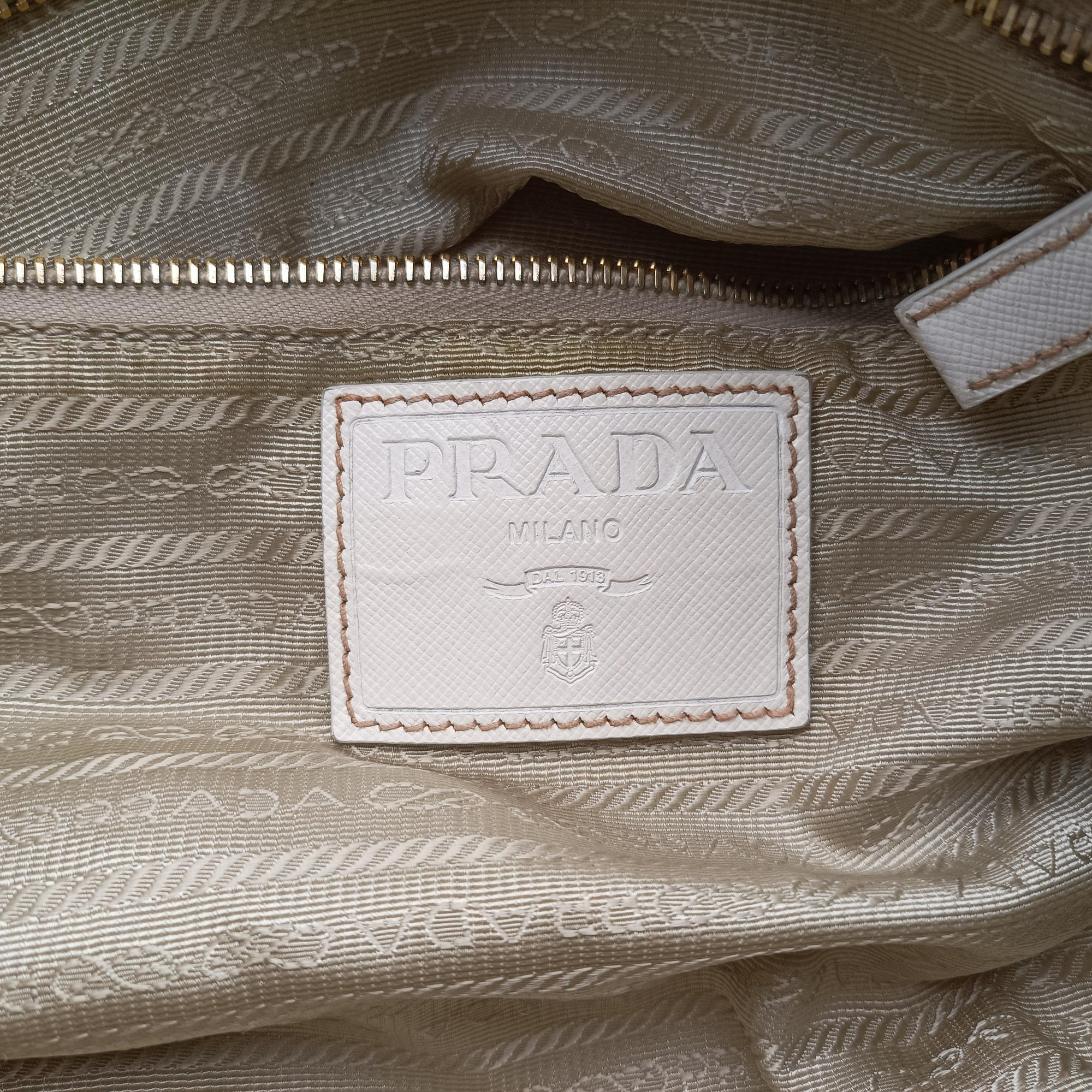 Pre-owned Prada Animalier White Tessuto Nylon & Saffiano Leather  handbag | stylenewstar