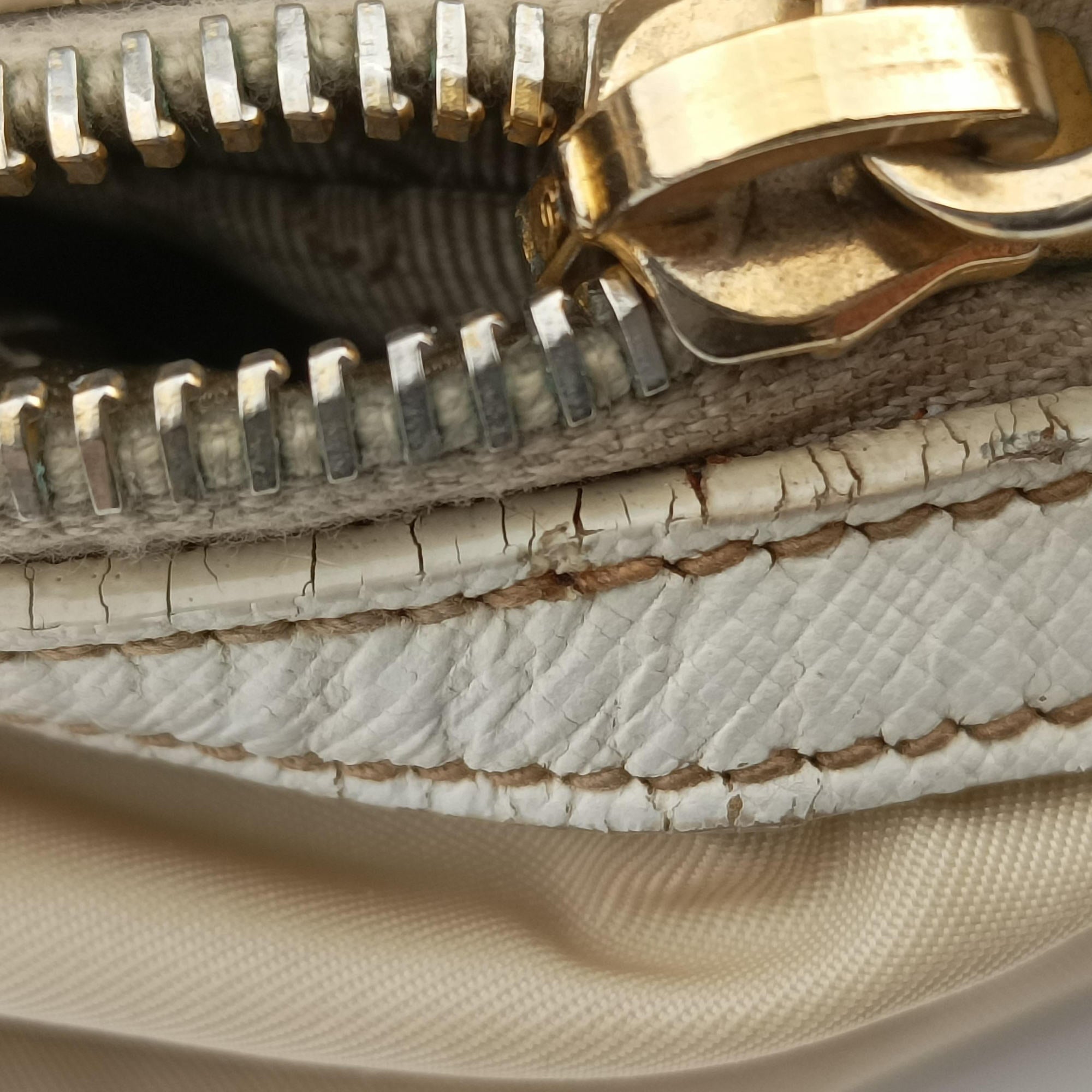 Pre-owned Prada Animalier White Tessuto Nylon & Saffiano Leather  handbag | stylenewstar