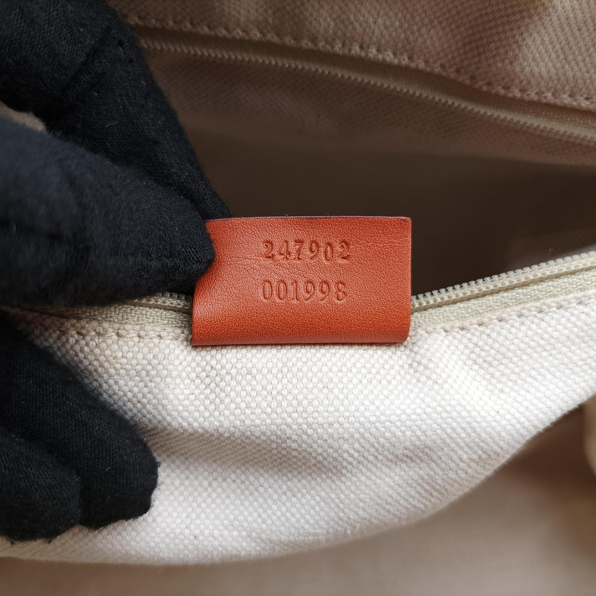 Secondhand Gucci Sukey Orange Leather 247902 handbag | stylenewstar