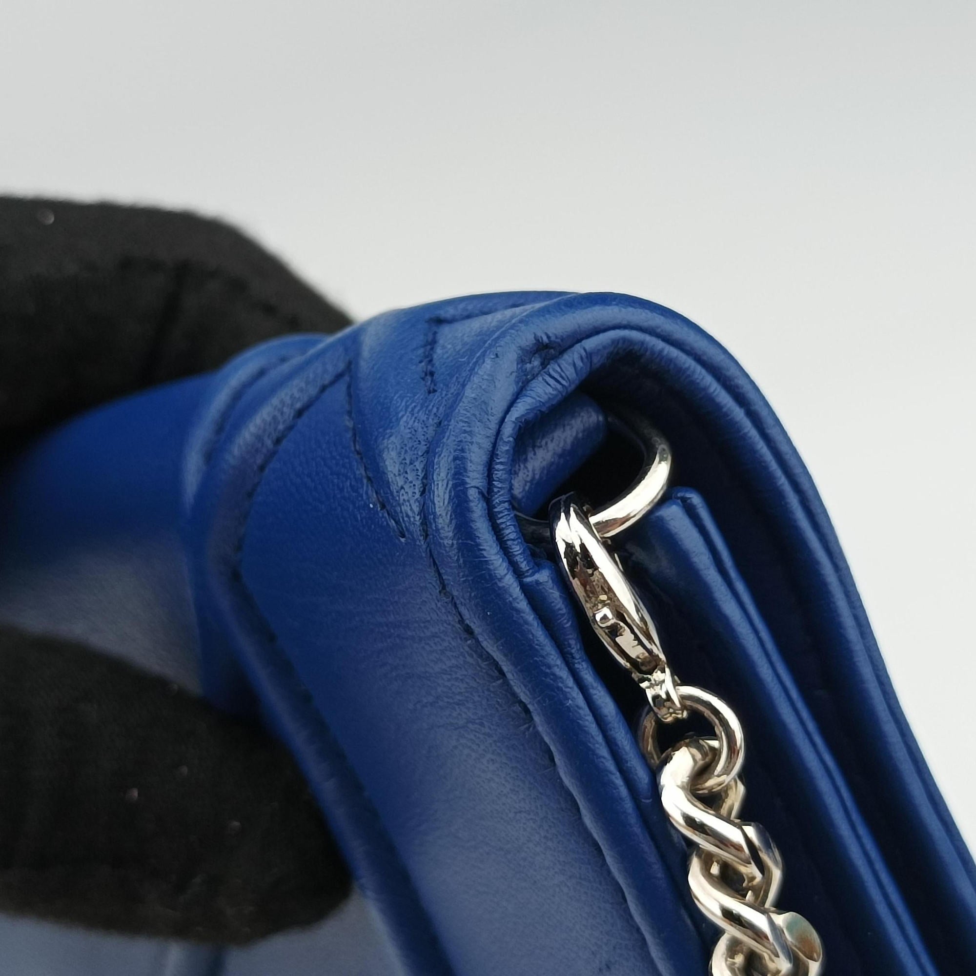 Pre-owned Christian Dior Diorama Blue Leather  shoulderbag | stylenewstar