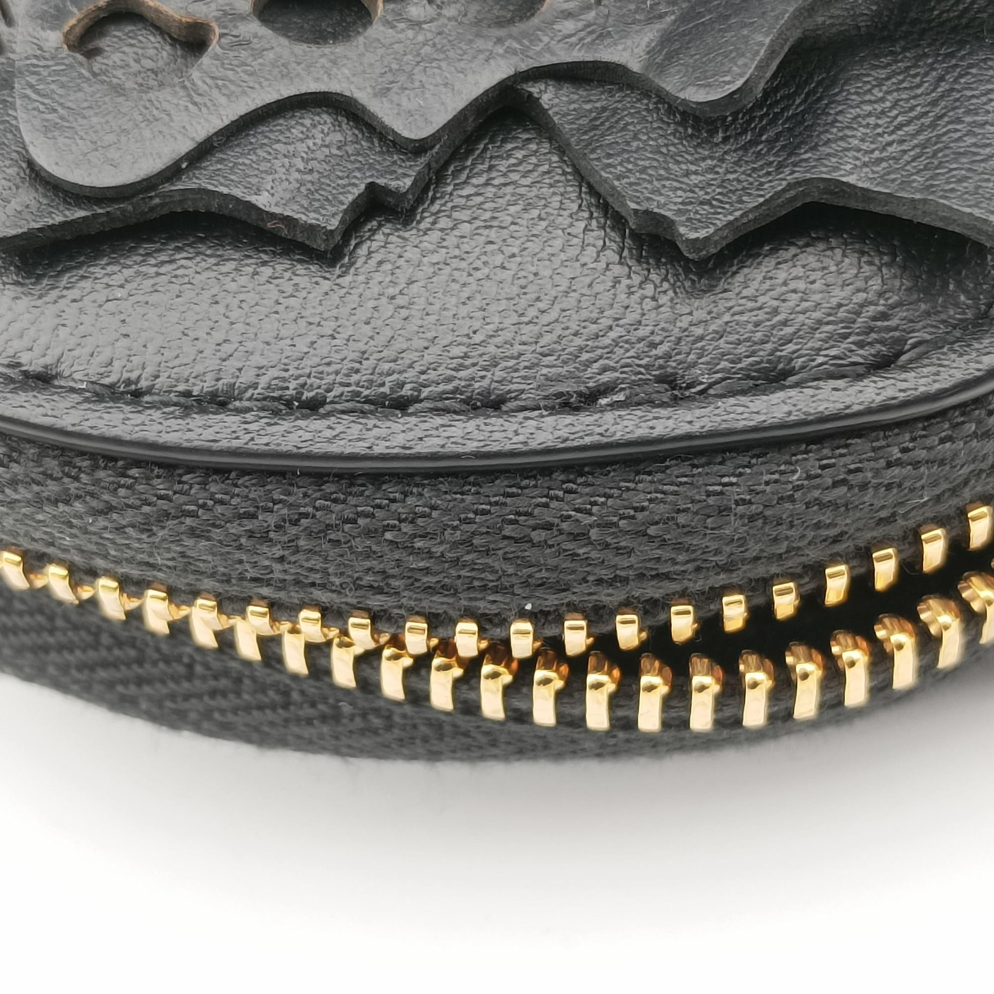 Vintage Christian Dior 30 Montaigne Removable Black Lambskin   bum bag/waist bag | stylenewstar