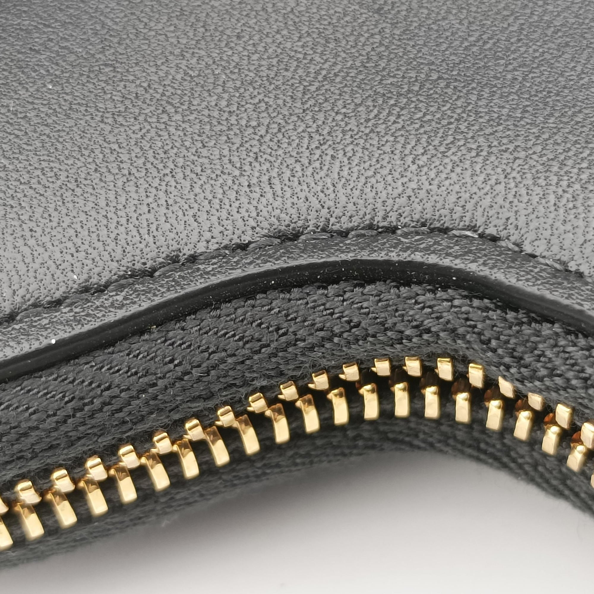 Vintage Christian Dior 30 Montaigne Removable Black Lambskin   bum bag/waist bag | stylenewstar