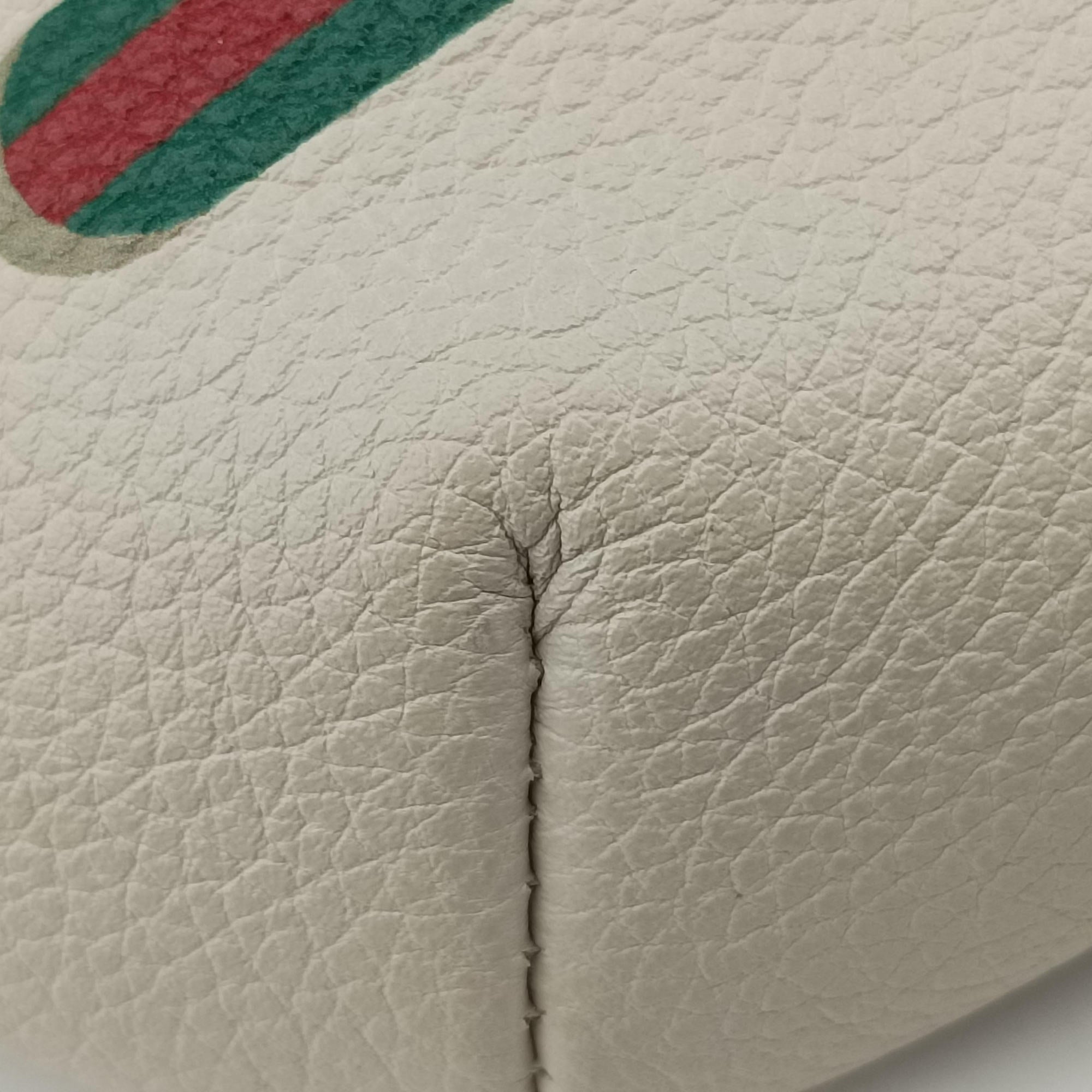 Pre-owned Gucci Print White Leather 527792 bum bag/waist bag | stylenewstar
