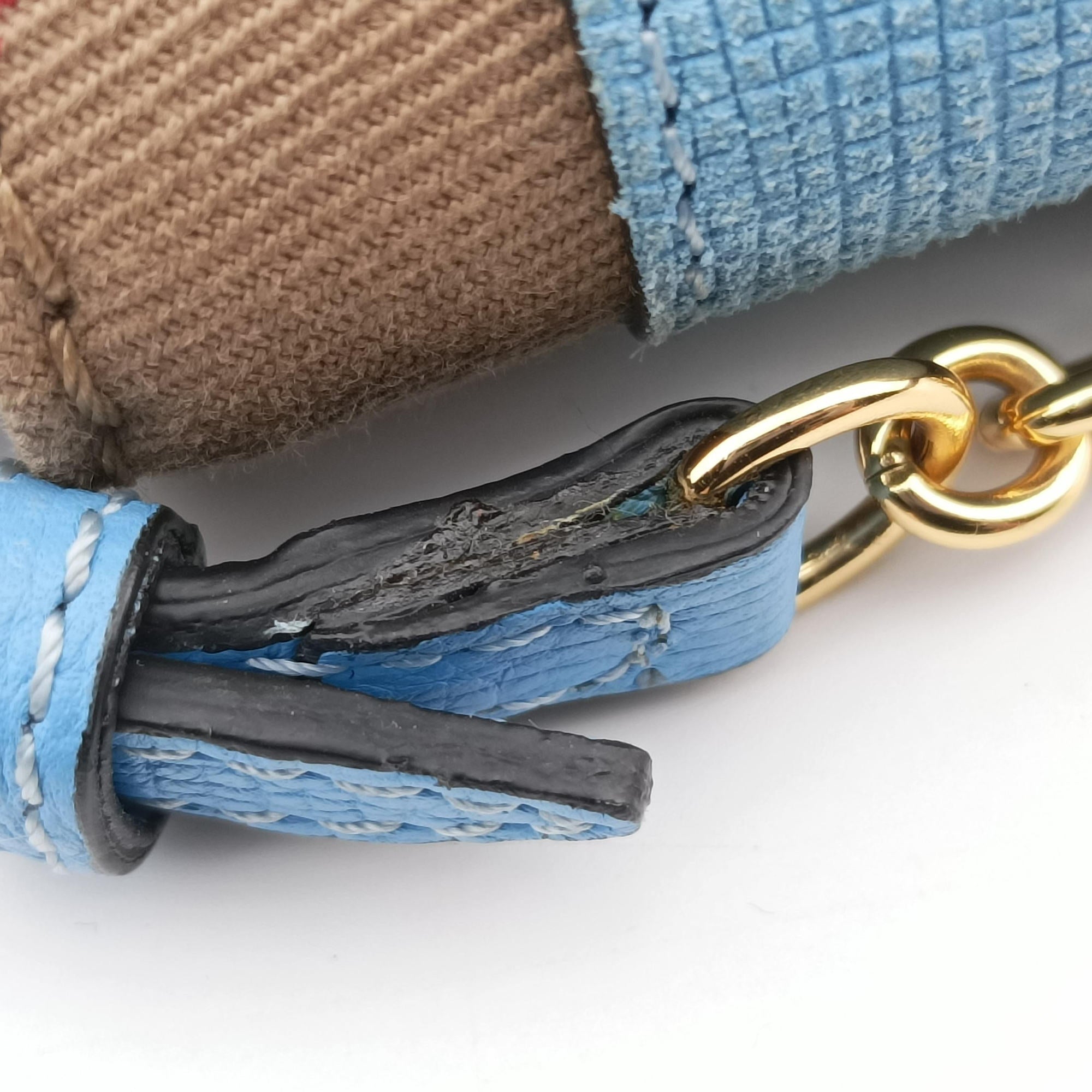 Secondhand Burberry House Check Buckle Blue × Multicolor Canvas × Leather  shoulderbag | stylenewstar