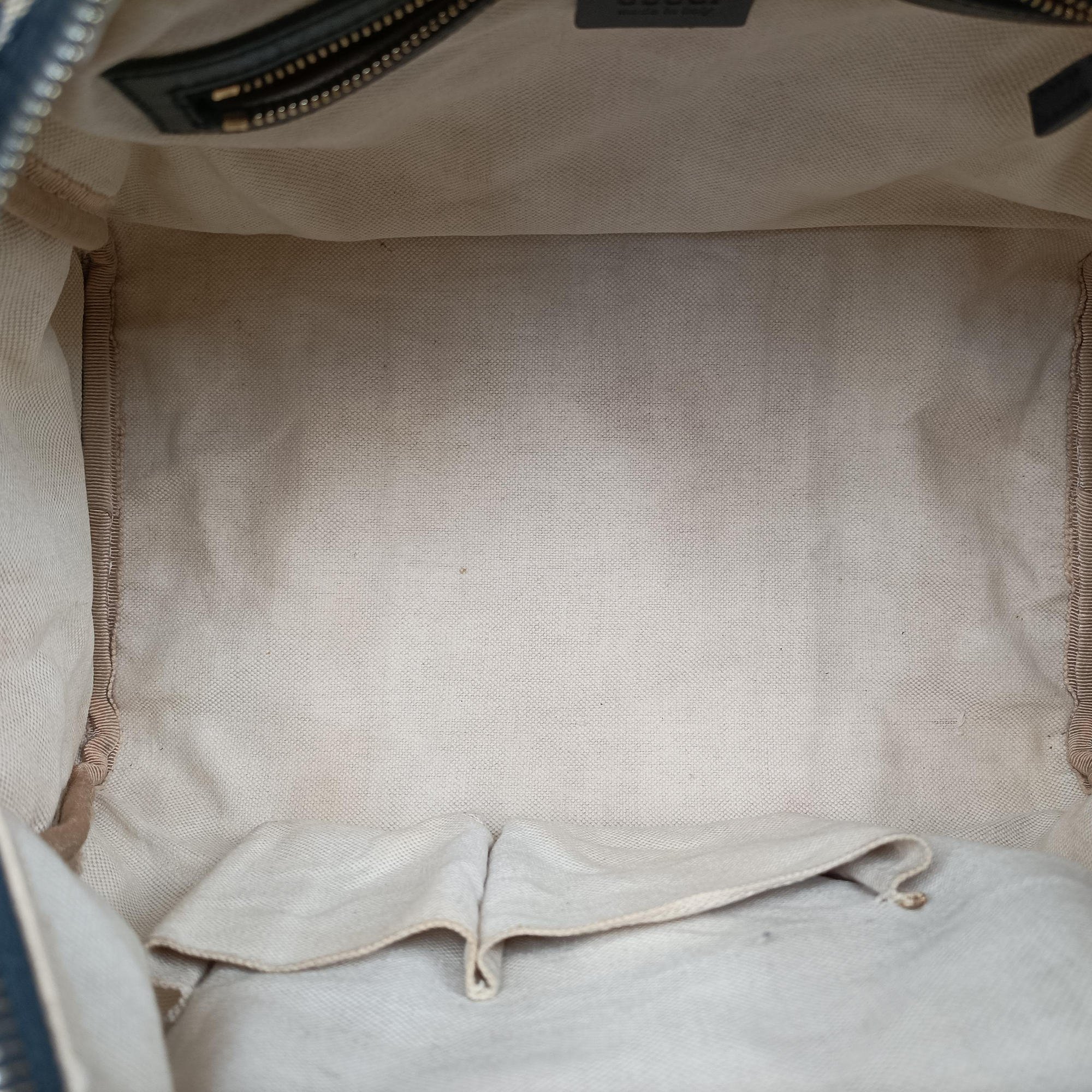 Pre-owned Gucci Sherry Line navy×red×beige canvas×leather 247205 shoulderbag | stylenewstar