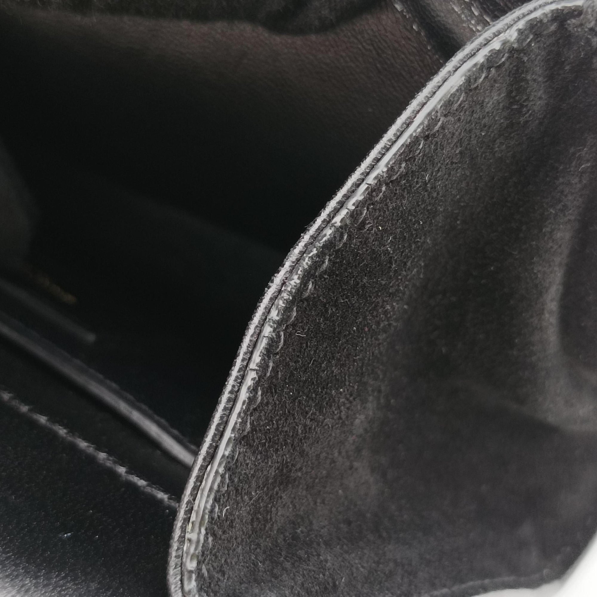 Pre-owned Yves Saint Laurent KATE Black Suede 354120 shoulderbag | stylenewstar