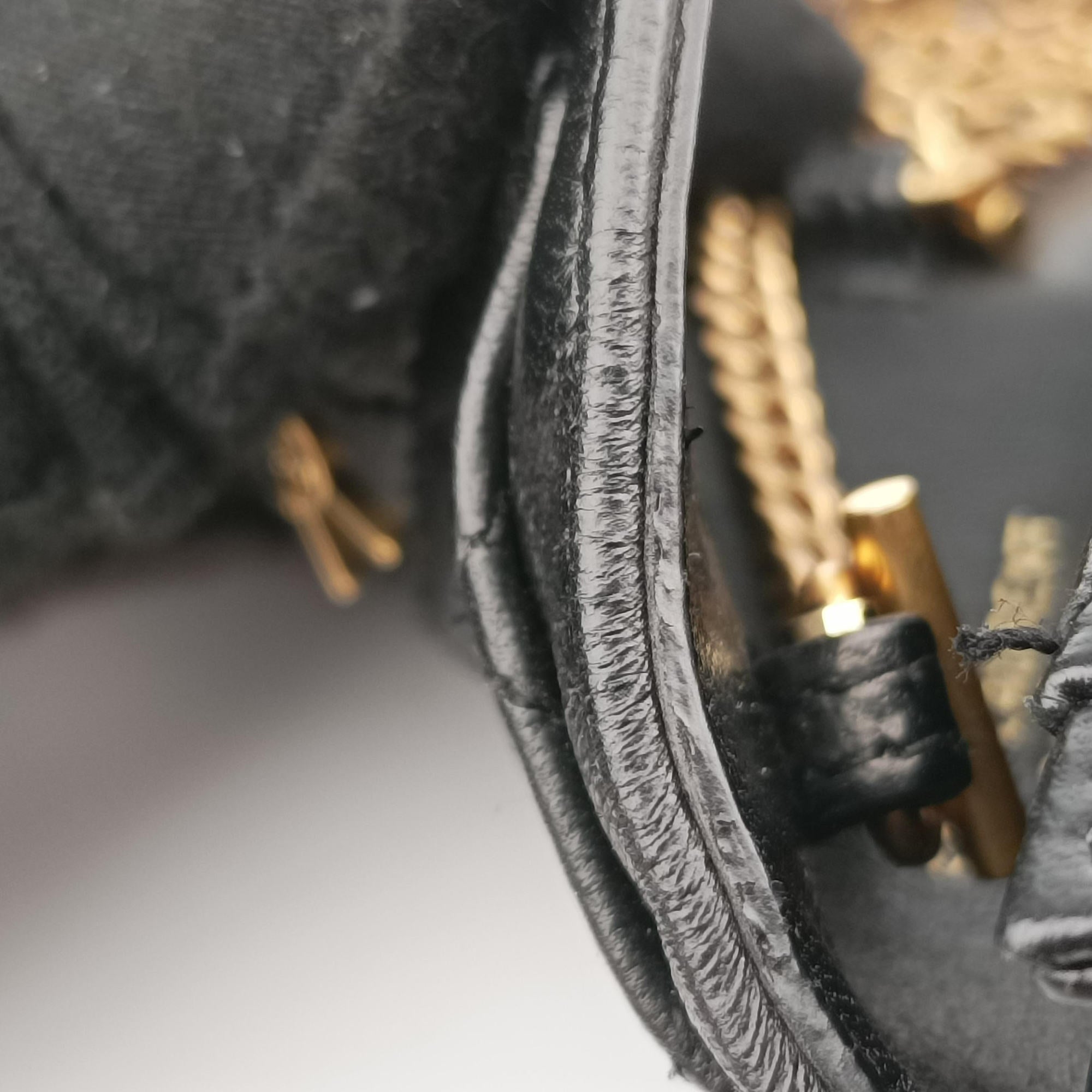 Pre-owned Yves Saint Laurent Gabby Micro Black Leather 685612 shoulderbag | stylenewstar