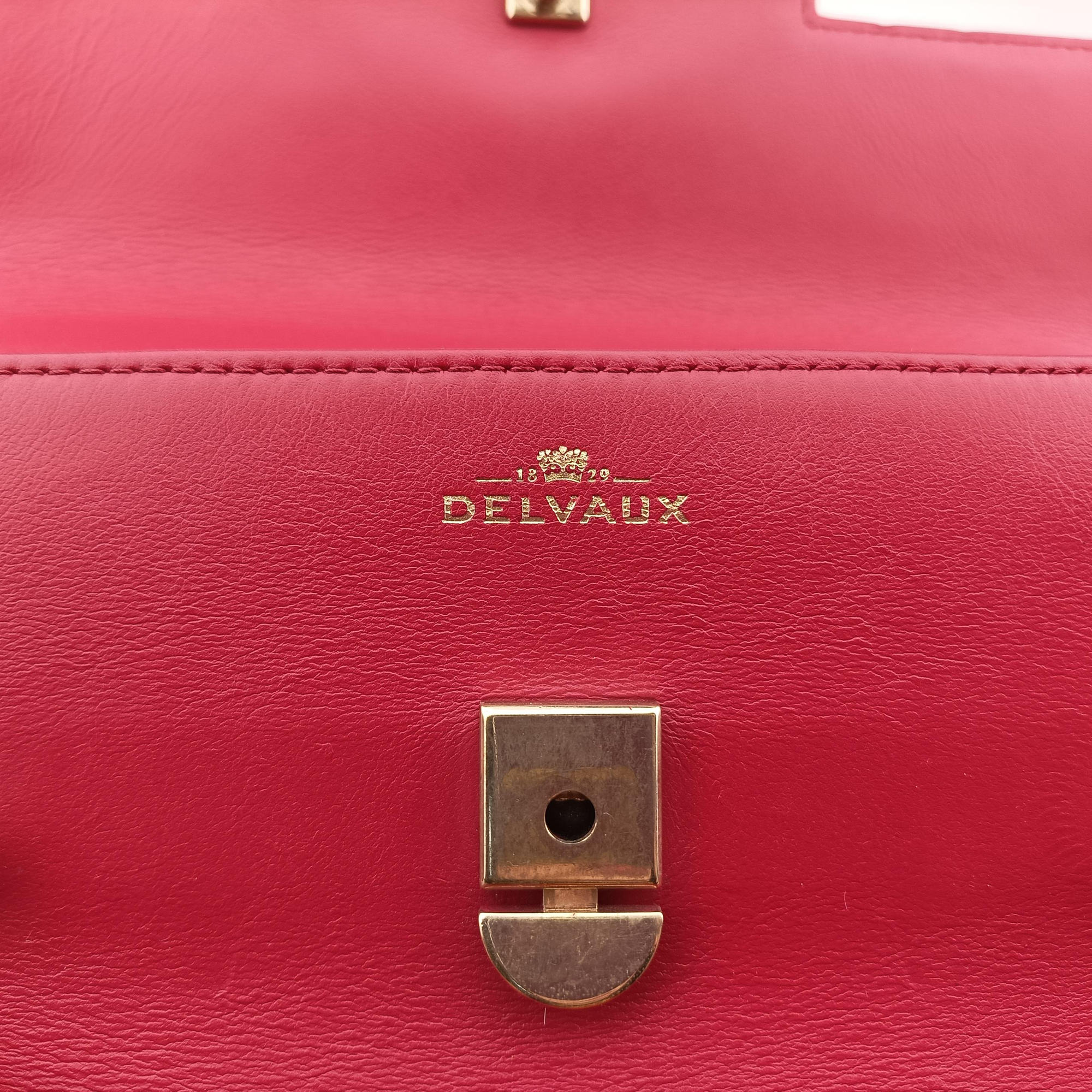 Pre-owned Delvaux Tampete Rose Leather  shoulderbag | stylenewstar