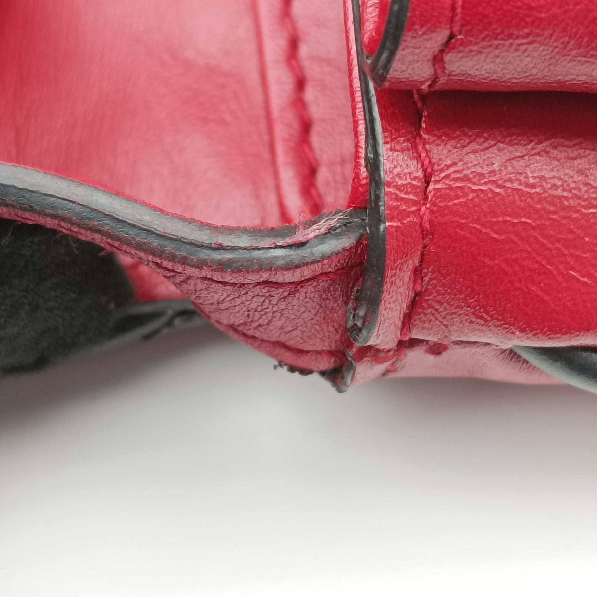 Secondhand Gucci Arli Red×Black Leather 550129 shoulderbag | stylenewstar