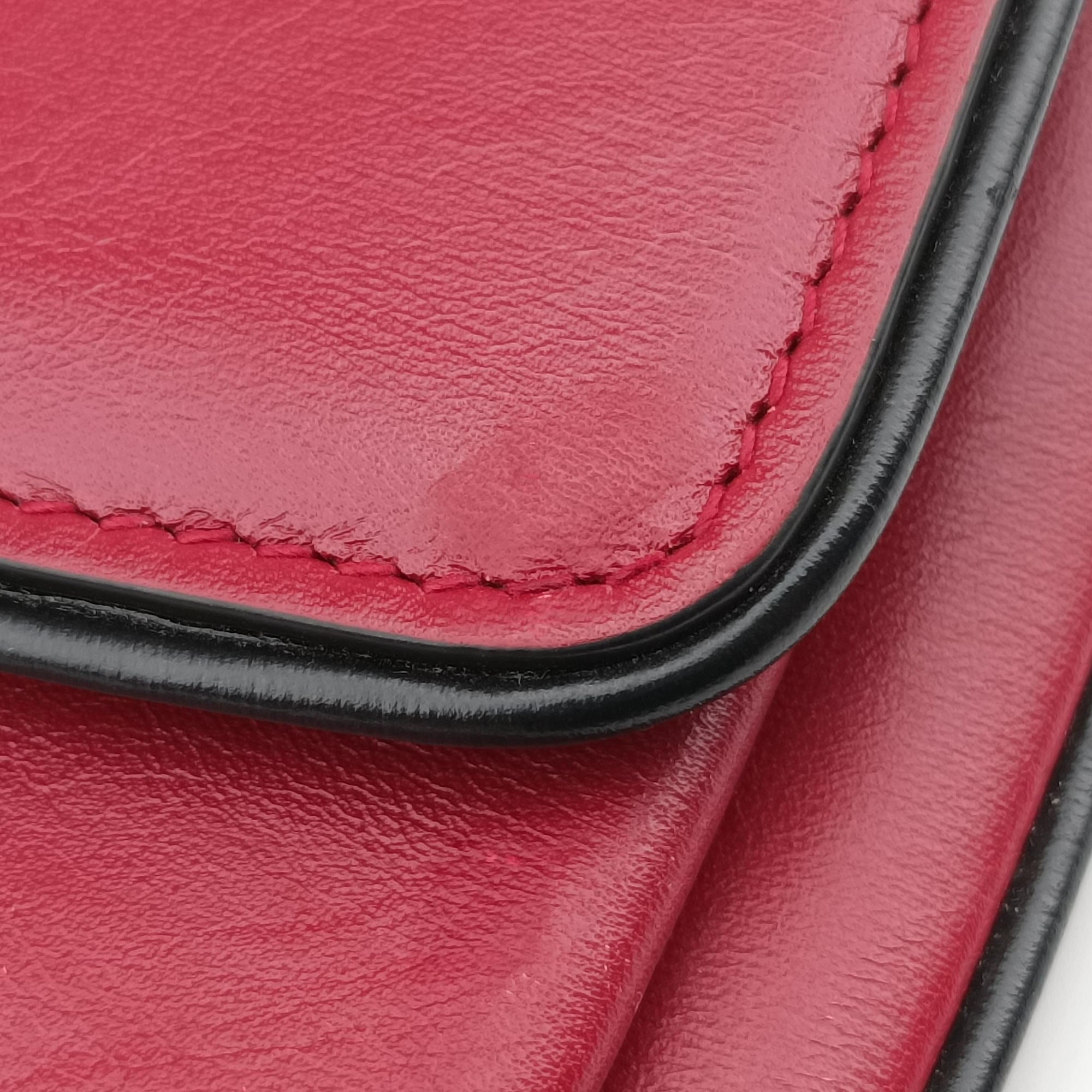 Secondhand Gucci Arli Red×Black Leather 550129 shoulderbag | stylenewstar