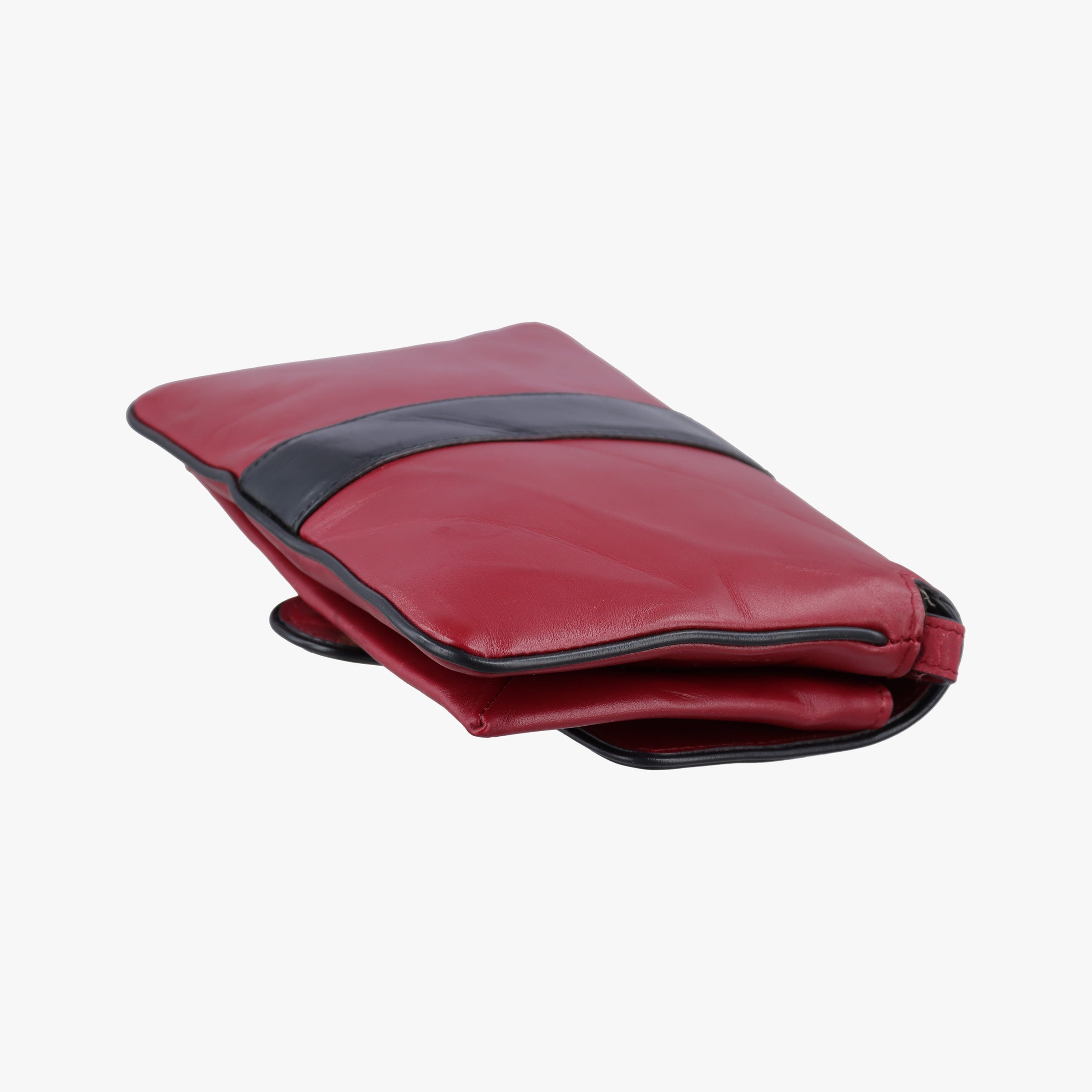 Secondhand Gucci Arli Red×Black Leather 550129 shoulderbag | stylenewstar