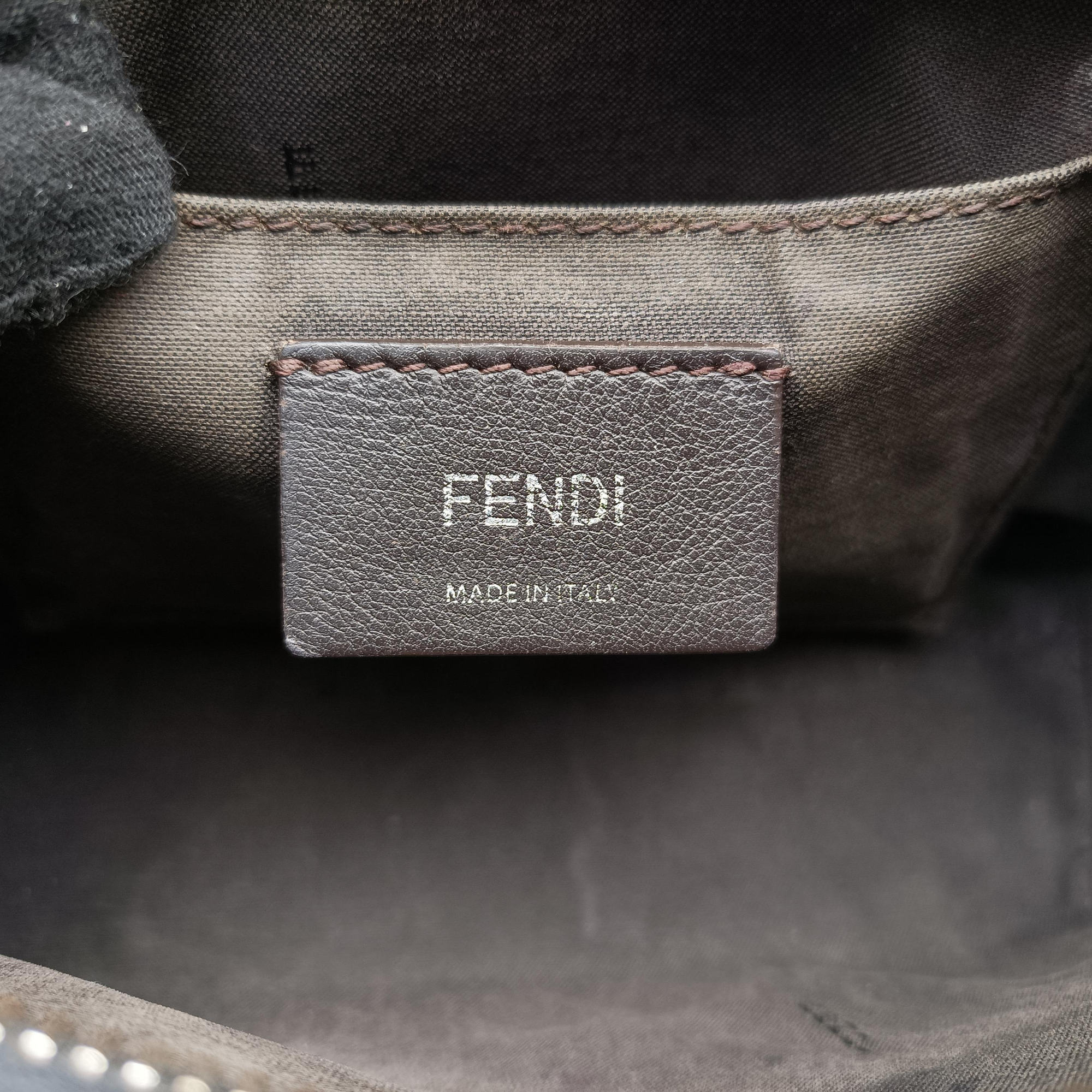 Secondhand Fendi By the Way Grey × Blue × Red leather 8BL135 shoulderbag | stylenewstar