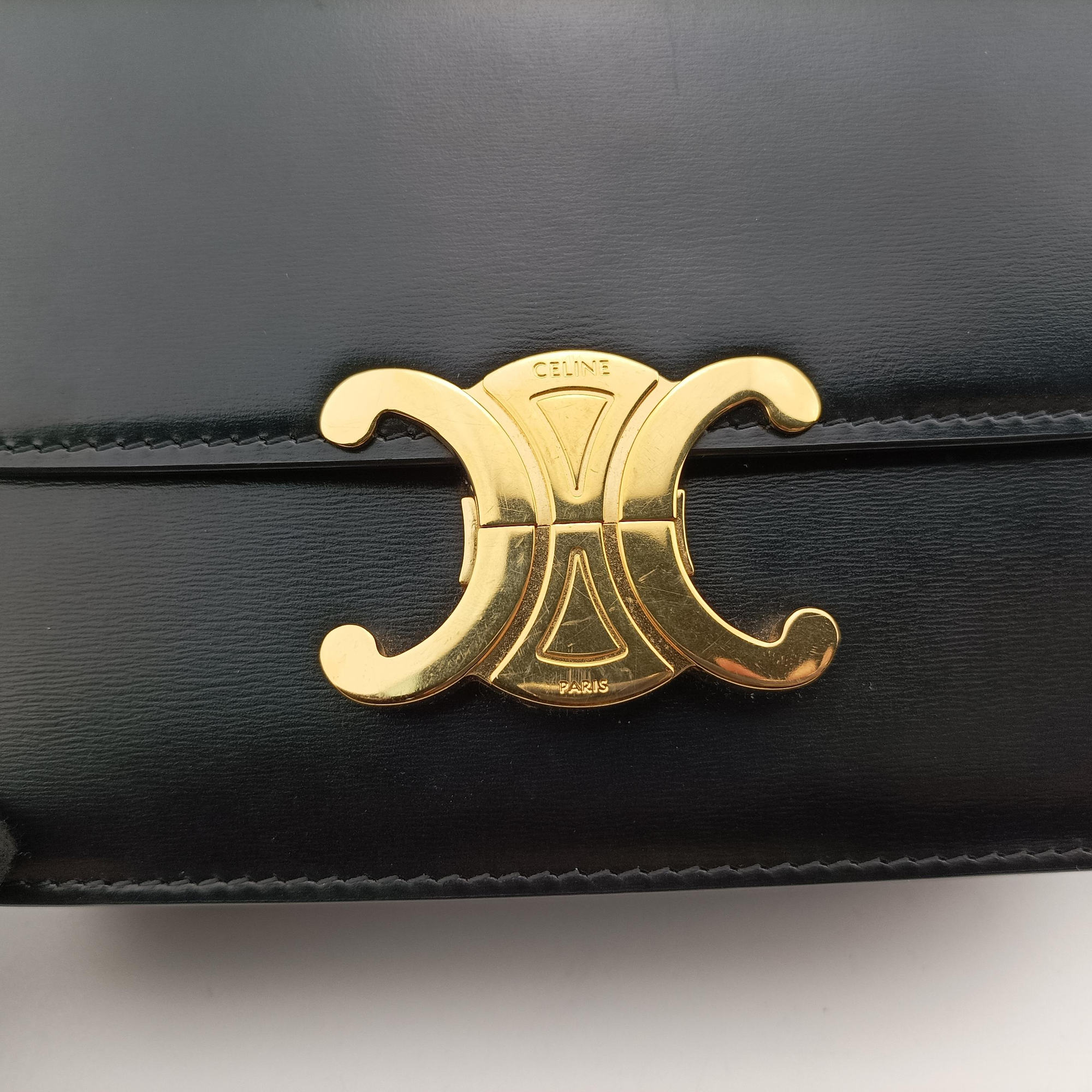 Pre-owned Celine Teen Triomphe Black Leather  shoulderbag | stylenewstar