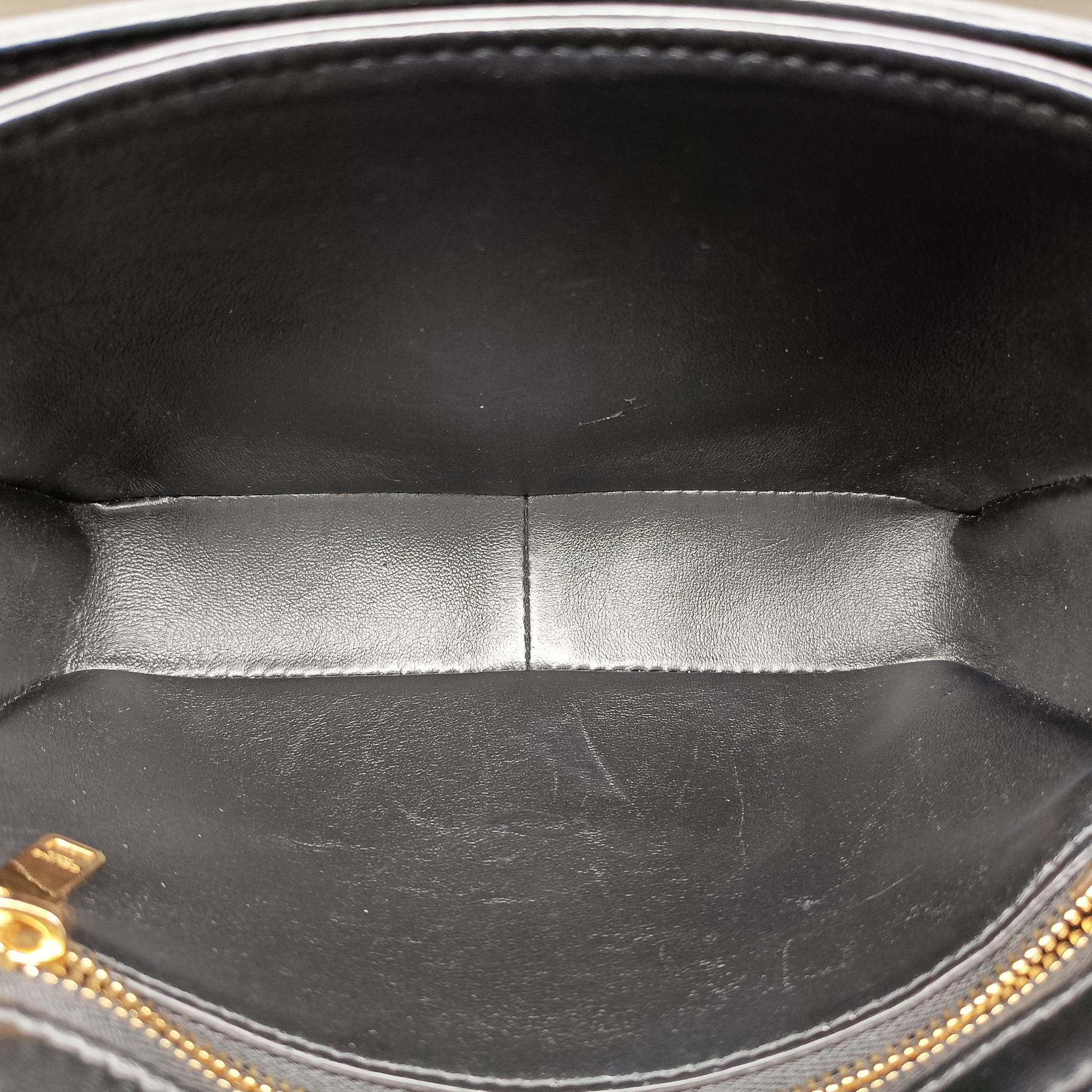 Pre-owned Celine Teen Triomphe Black Leather  shoulderbag | stylenewstar