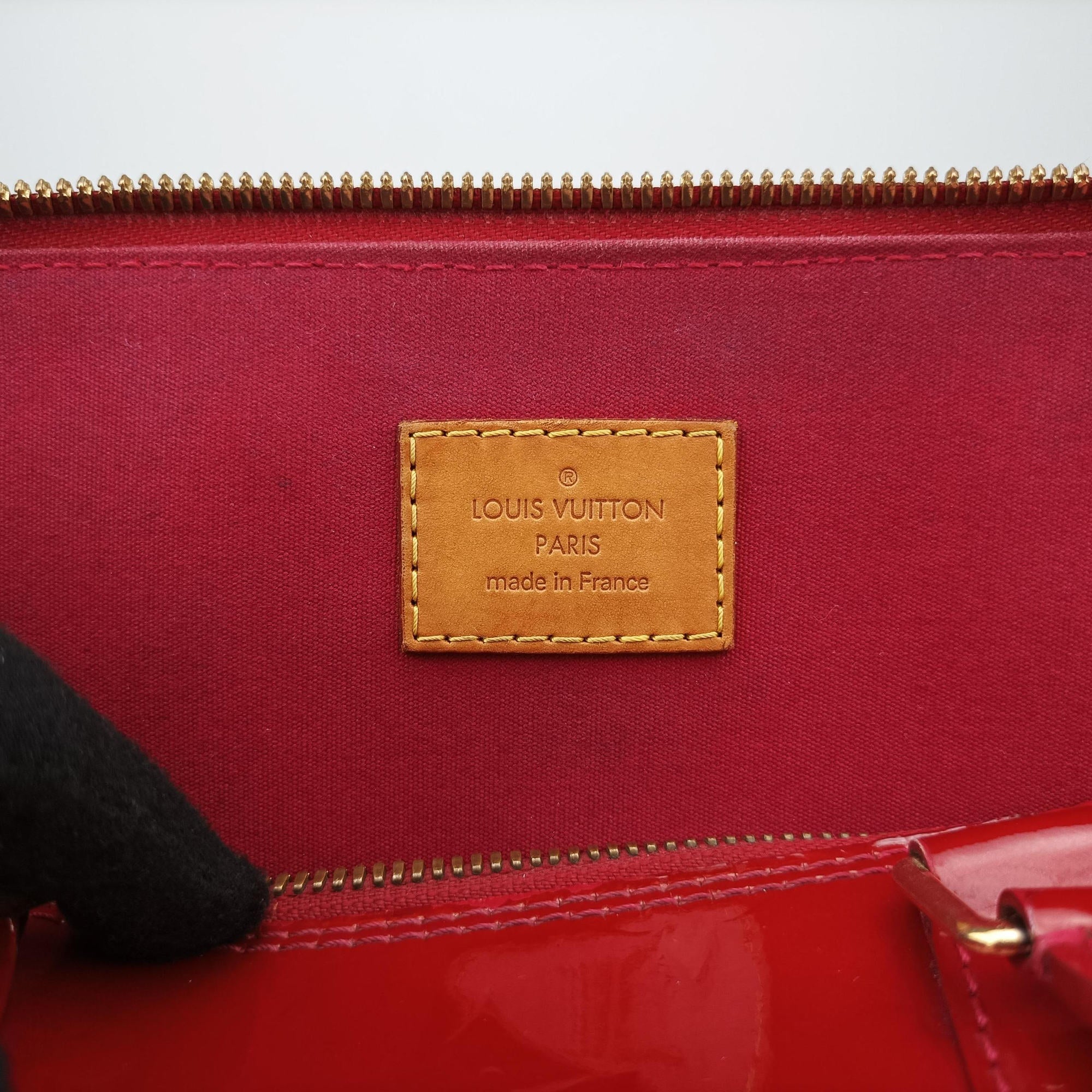 Pre-owned Louis Vuitton Alma PM pomme d'amour Vernis M90096 handbag | stylenewstar