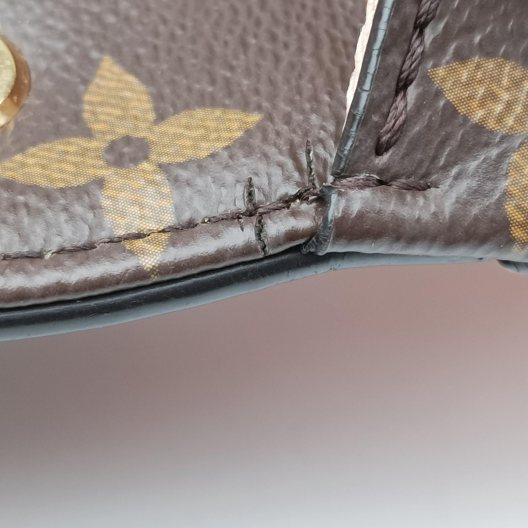 Pre-owned Louis Vuitton Cherry Wood BB Rose Ballerine PVC coated canvas×Vernis M51952 shoulderbag | stylenewstar