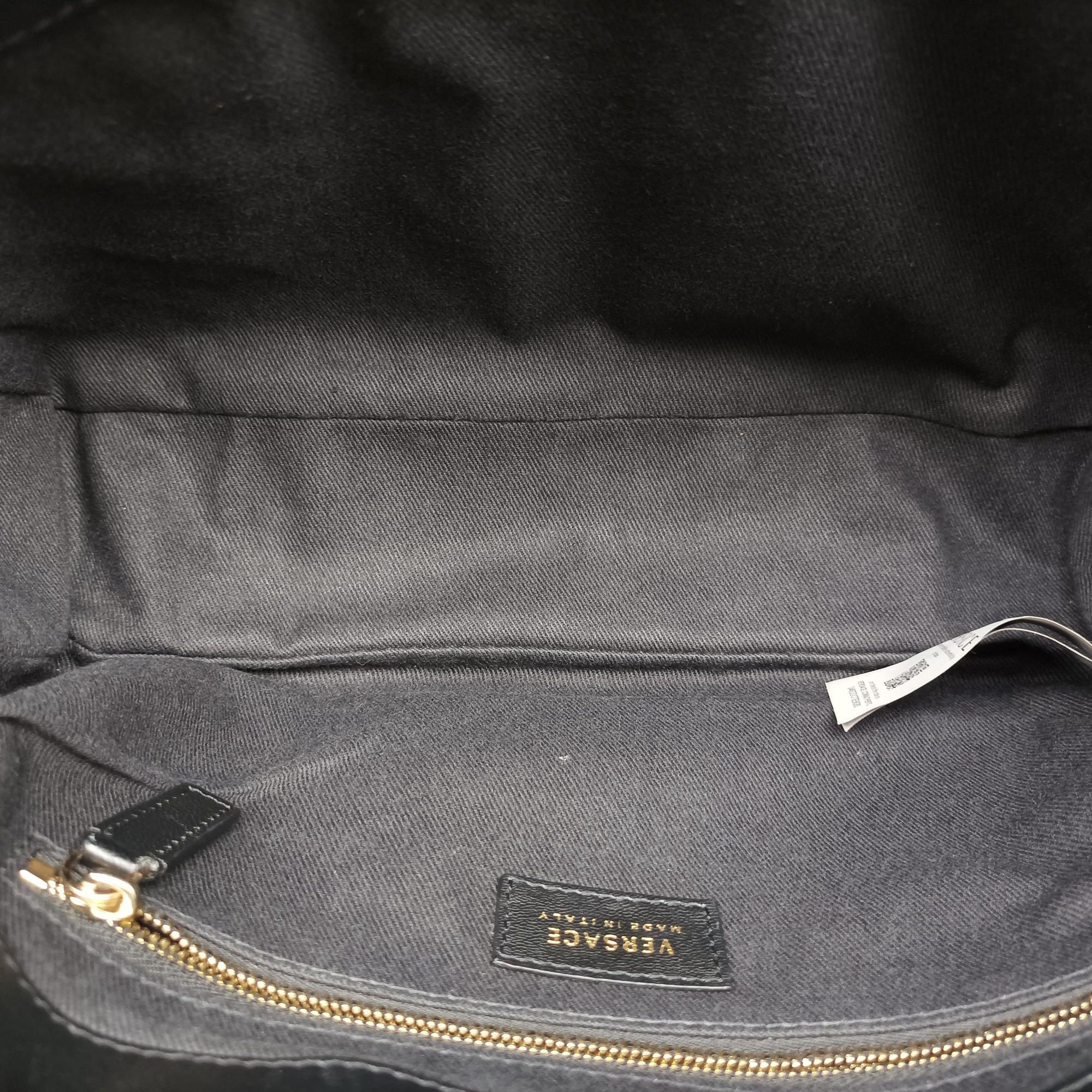 Pre-owned VERSACE Vanitas Medusa Black leather  shoulderbag | stylenewstar