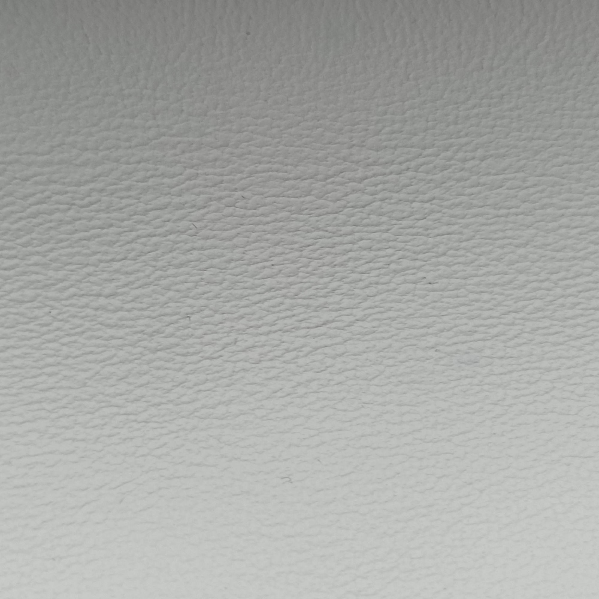 Vintage VERSACE Medusa White Leather  shoulderbag | stylenewstar