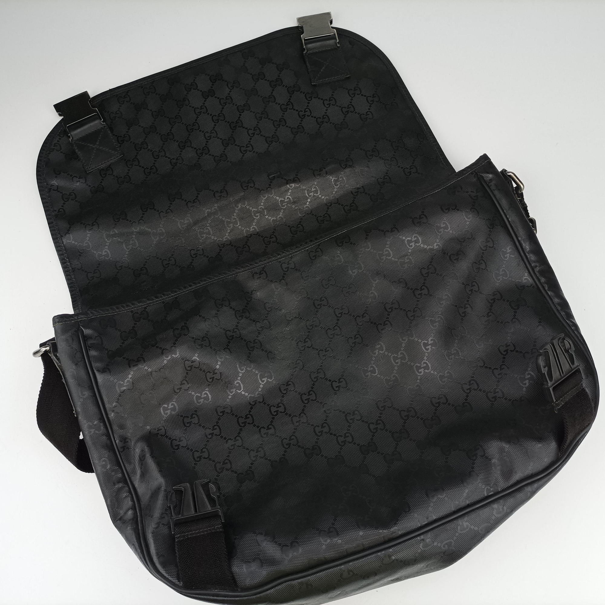 Pre-owned Gucci GG Imprime Messenger Black PVC coated canvas 201725 shoulderbag | stylenewstar