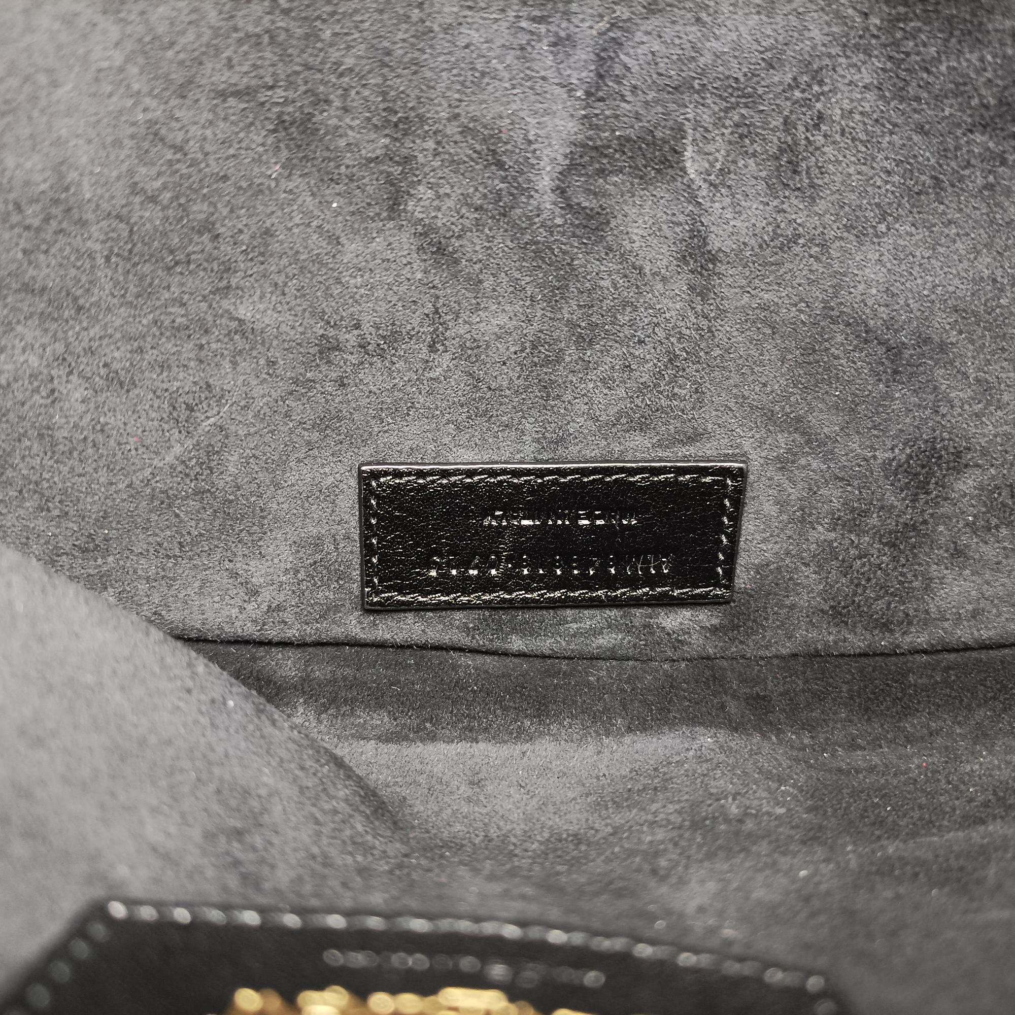 Pre-owned Yves Saint Laurent Mombasa Black Leather 848818 handbag | stylenewstar