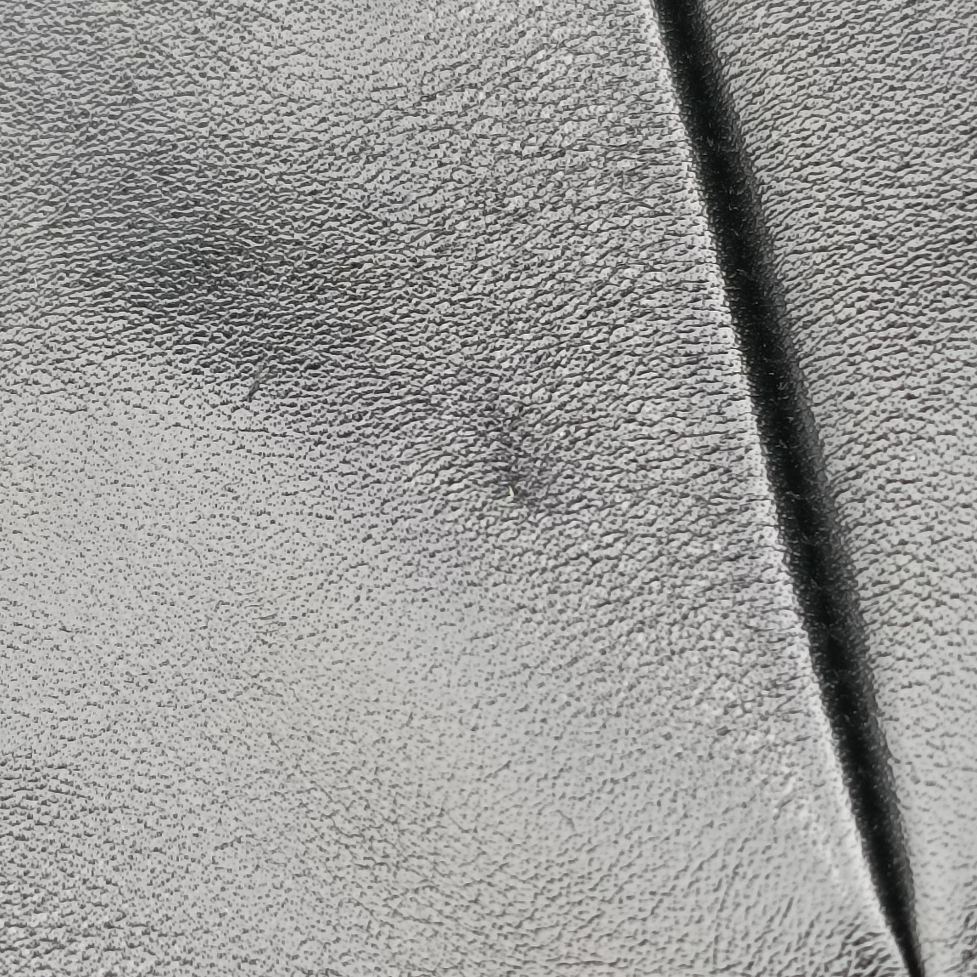 Pre-owned Yves Saint Laurent Mombasa Black Leather 848818 handbag | stylenewstar