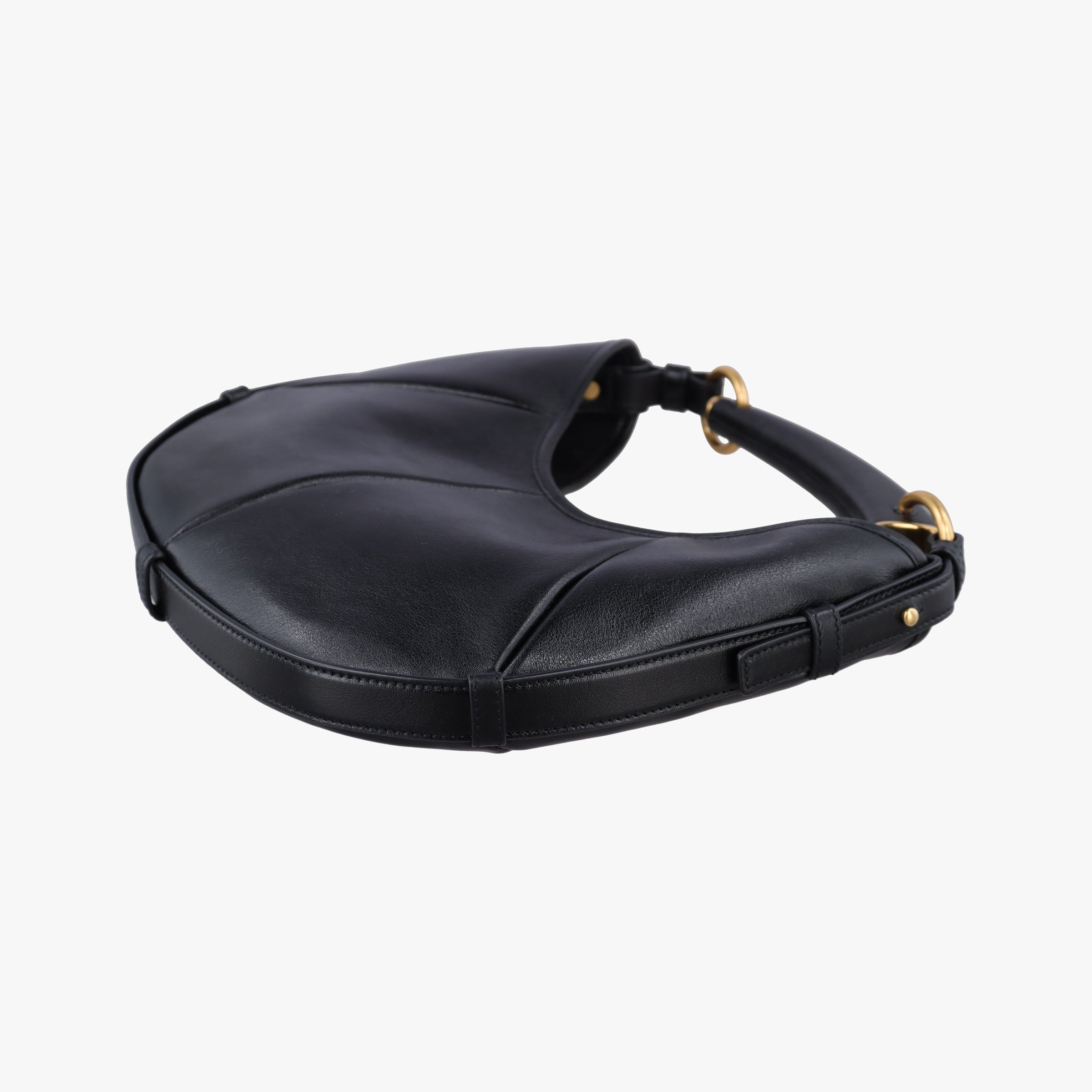 Pre-owned Yves Saint Laurent Mombasa Black Leather 848818 handbag | stylenewstar