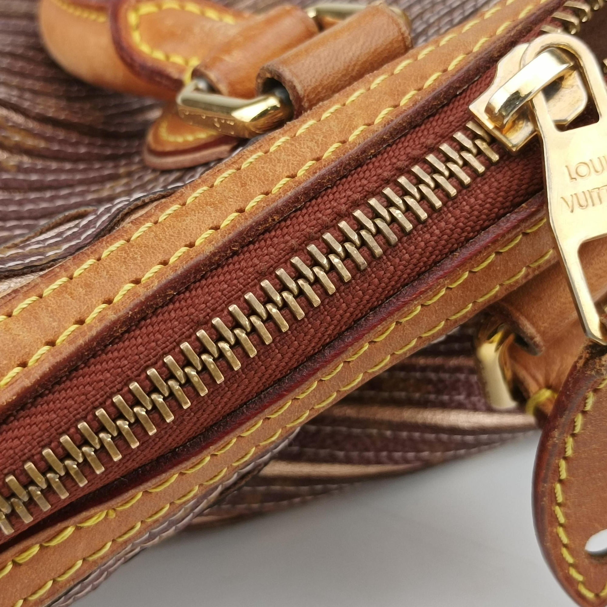 Secondhand Louis Vuitton Eden Speedy Bandouliere 30 Peche Monogram Eden Canvas M40357 shoulderbag | stylenewstar