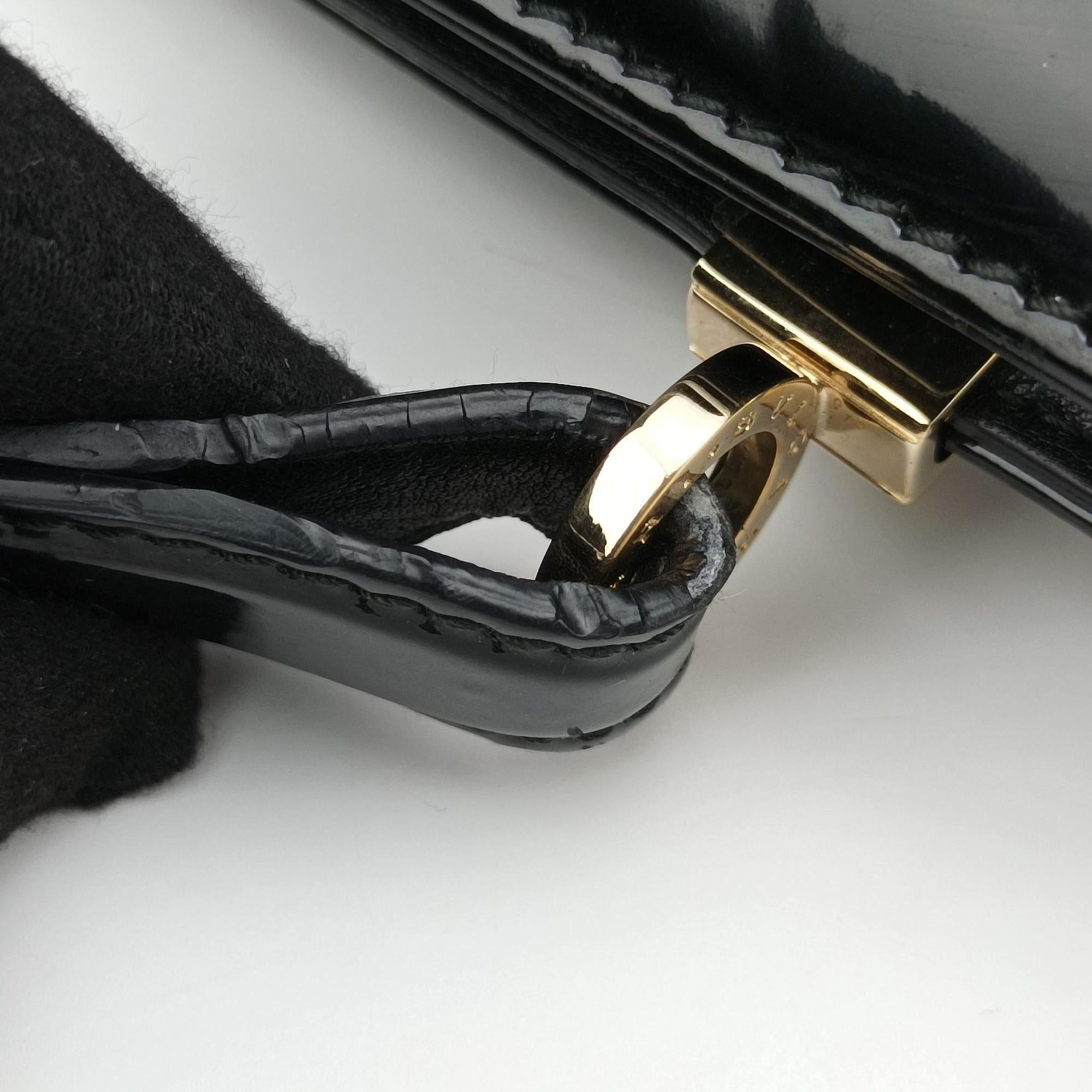 Pre-owned Bvlgari Python Isabella Rossellini Black patent  shoulderbag | stylenewstar