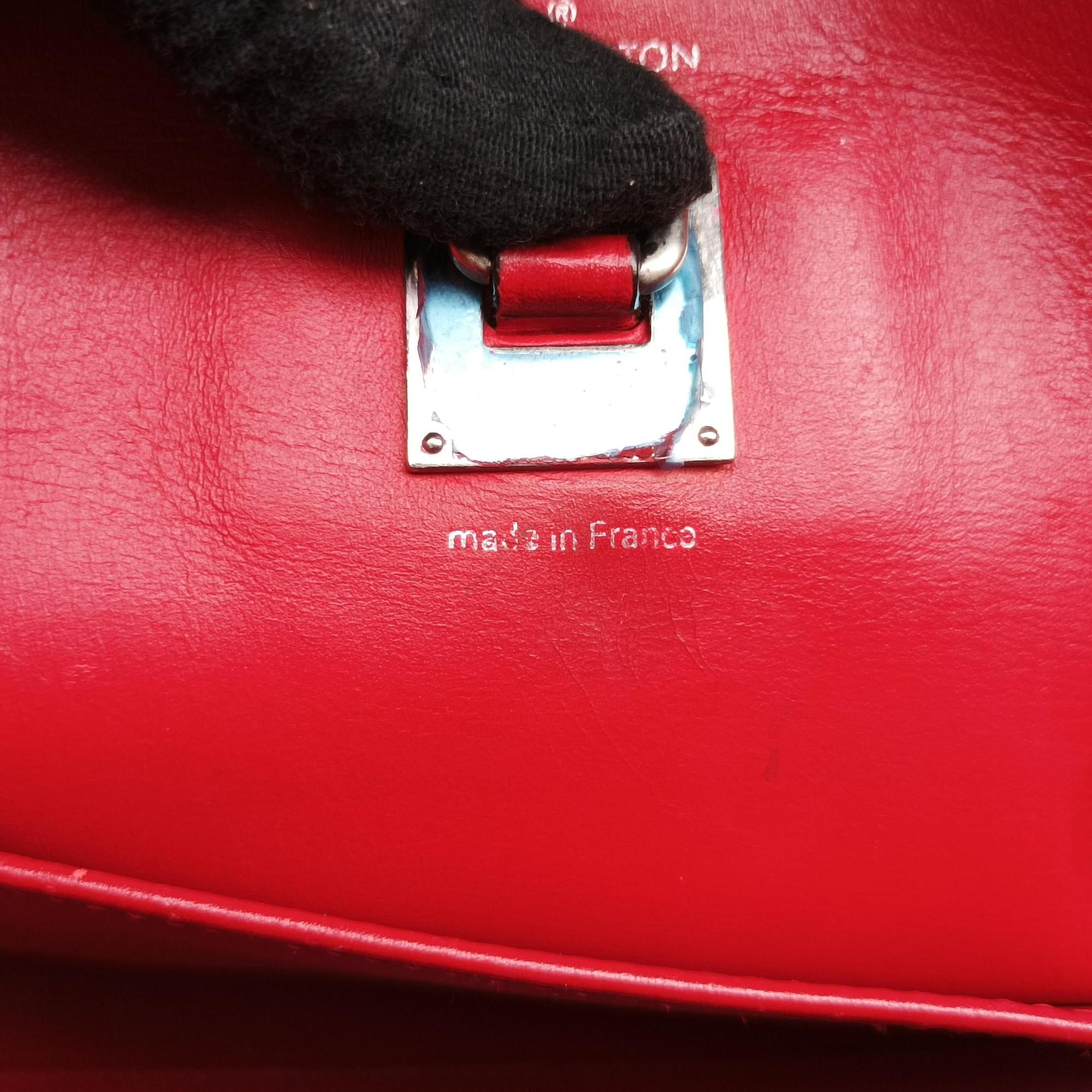 Vintage Louis Vuitton City Steamer PM Rouge leather M51030 shoulderbag | stylenewstar
