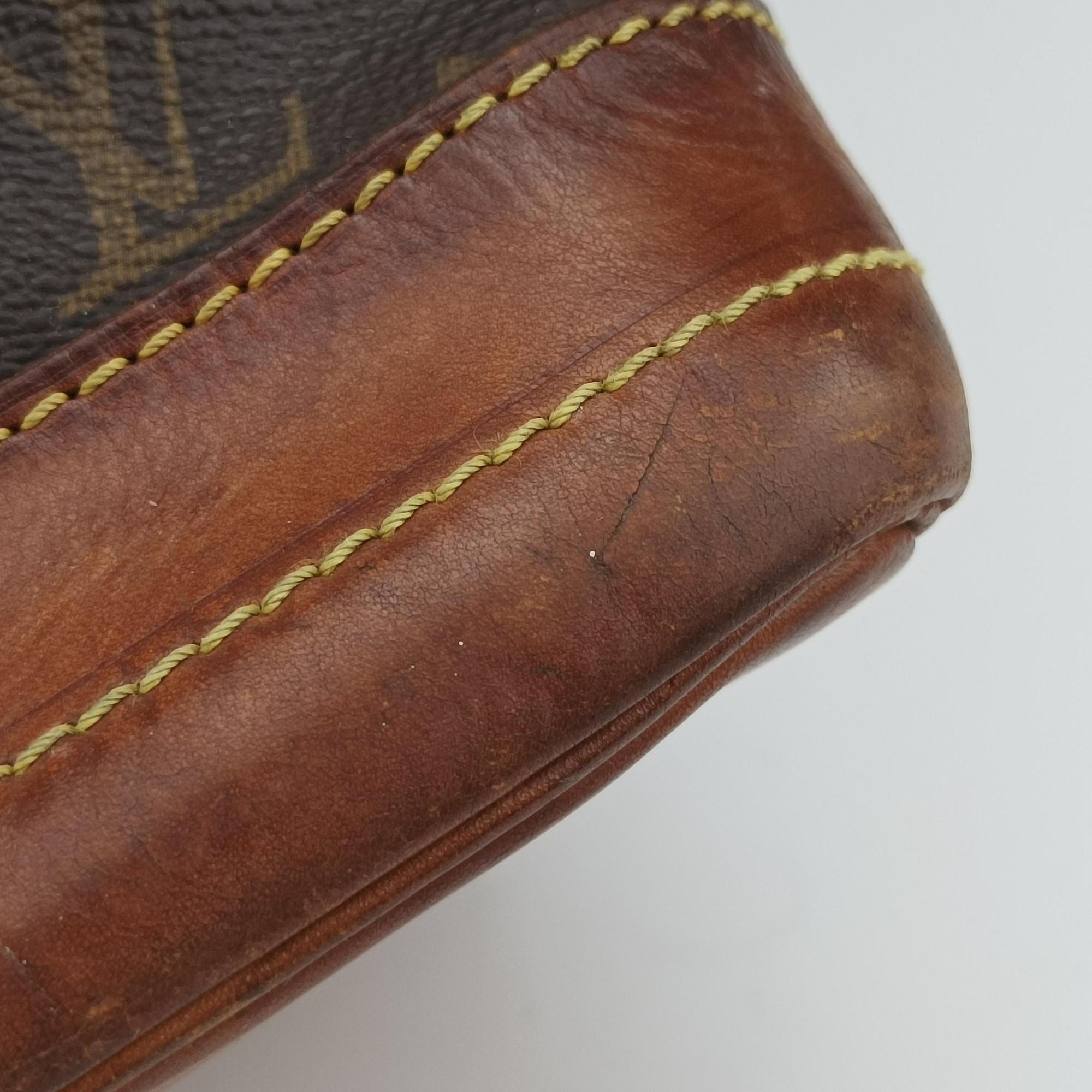 Secondhand Louis Vuitton Noe Brown Monogram Canvas M42224 shoulderbag | stylenewstar