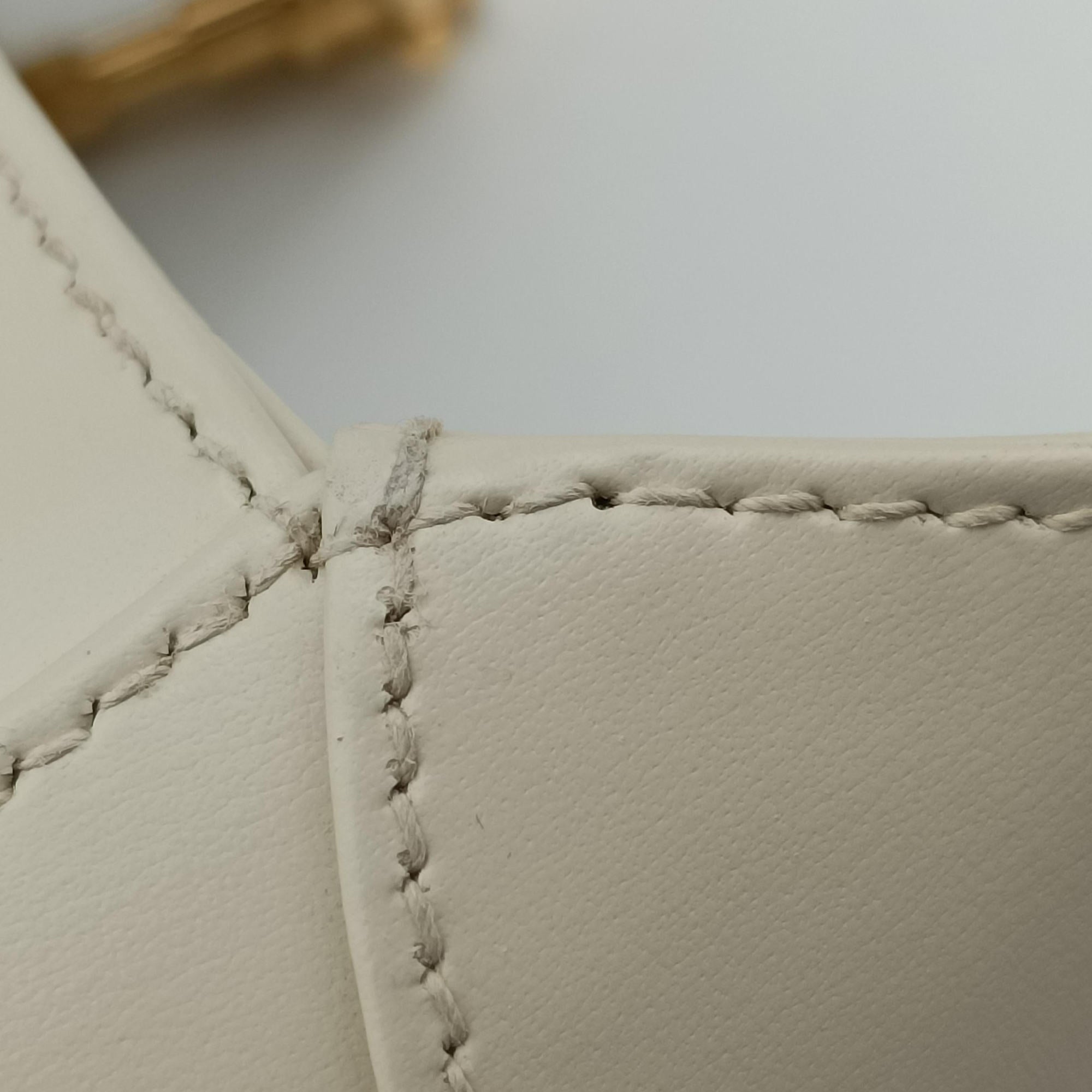 Pre-owned Gucci JACKIE 1961 White Leather 636709 shoulderbag | stylenewstar