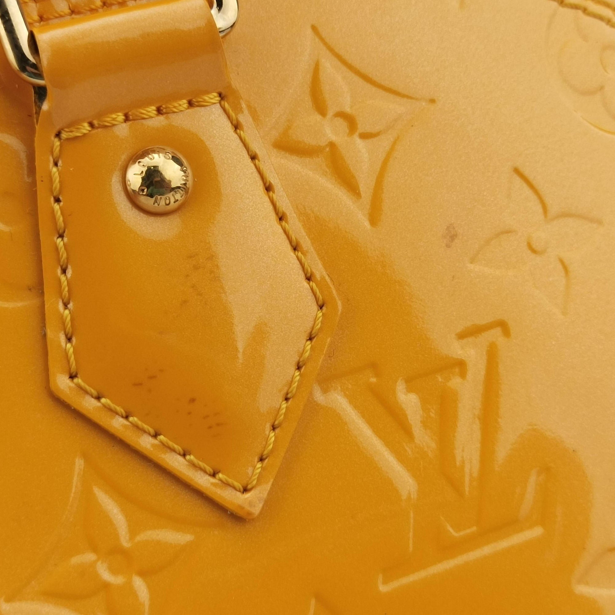 Pre-owned Louis Vuitton Alma PM Citrine Vernis M90101 handbag | stylenewstar