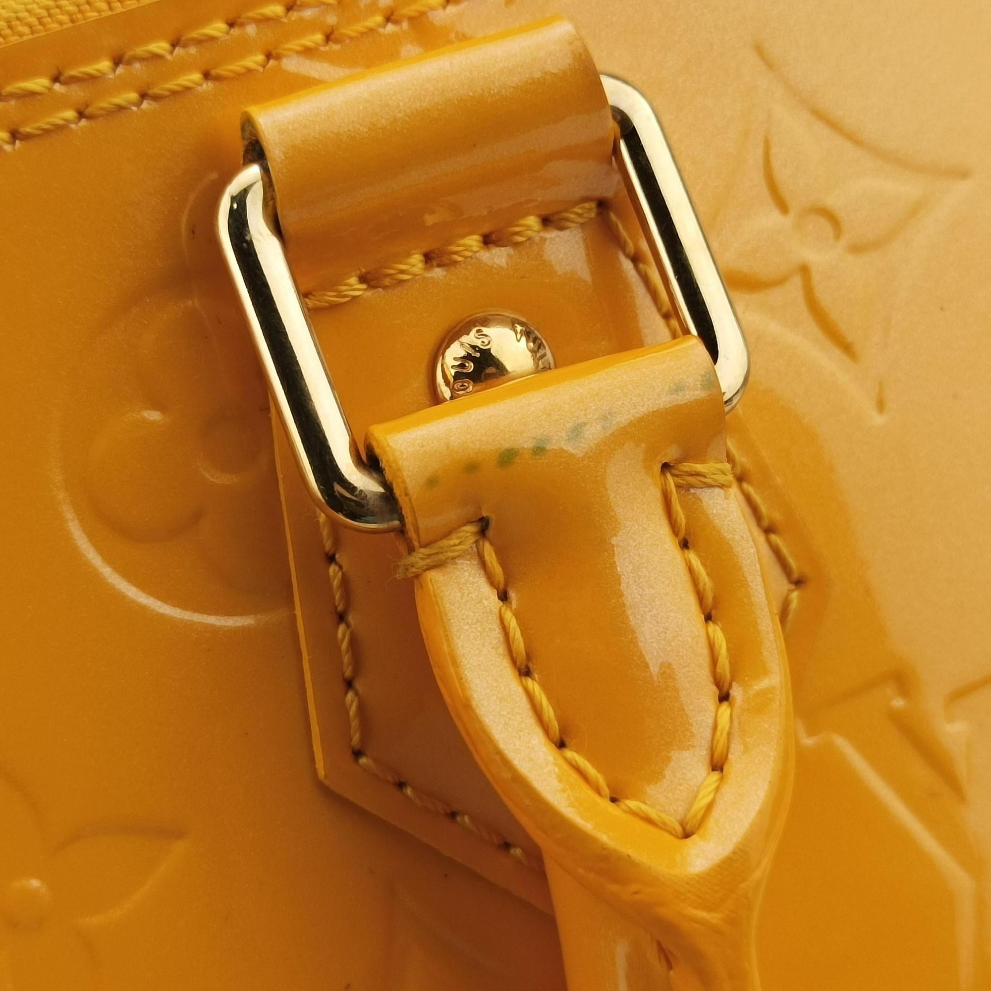 Pre-owned Louis Vuitton Alma PM Citrine Vernis M90101 handbag | stylenewstar
