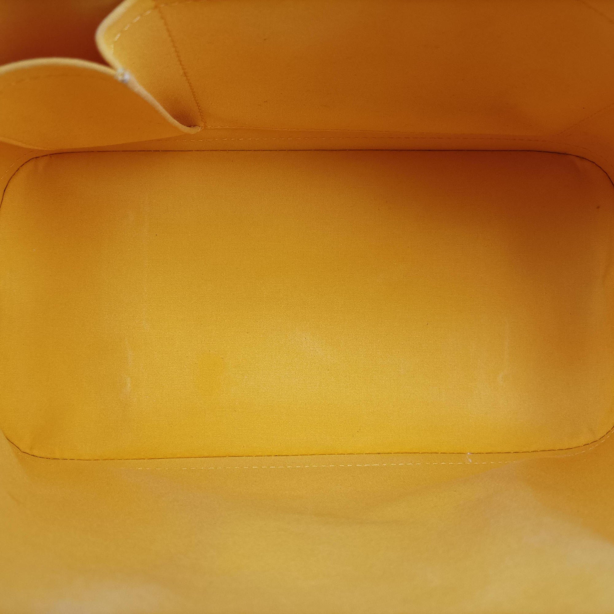 Pre-owned Louis Vuitton Alma PM Citrine Vernis M90101 handbag | stylenewstar