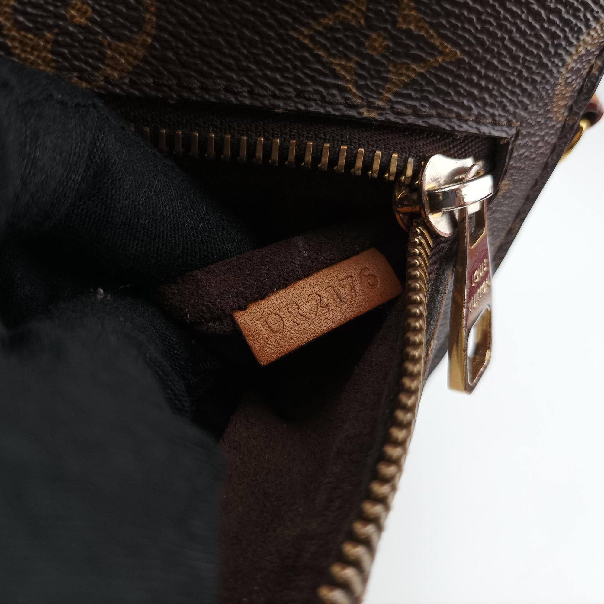 Pre-owned Louis Vuitton Pochette Metis MM Brown Monogram Canvas M44875 shoulderbag | stylenewstar
