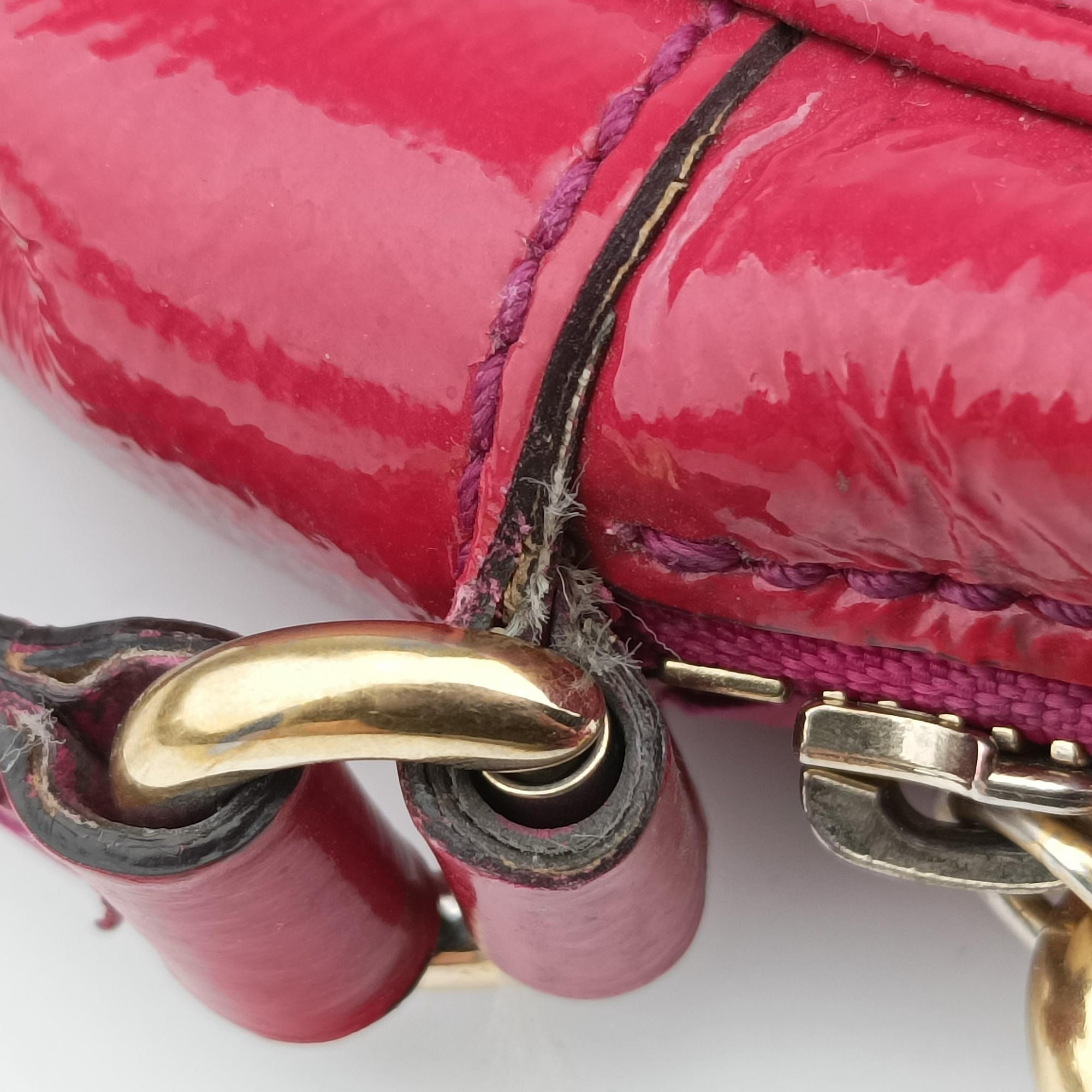 Vintage Gucci Soho Rose Patent Leather 308364 shoulderbag | stylenewstar