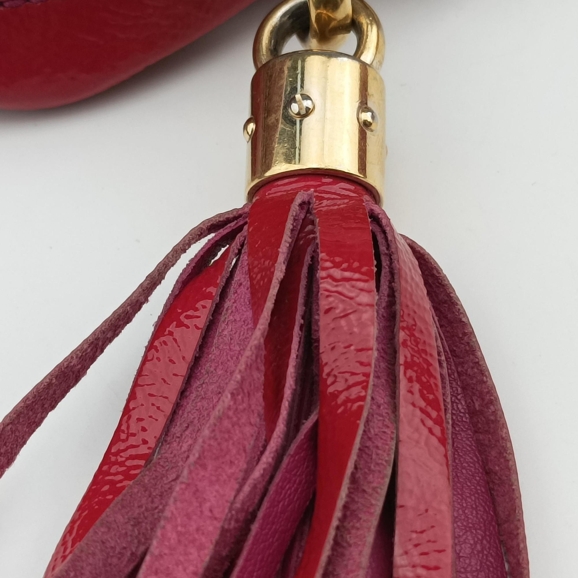 Vintage Gucci Soho Rose Patent Leather 308364 shoulderbag | stylenewstar