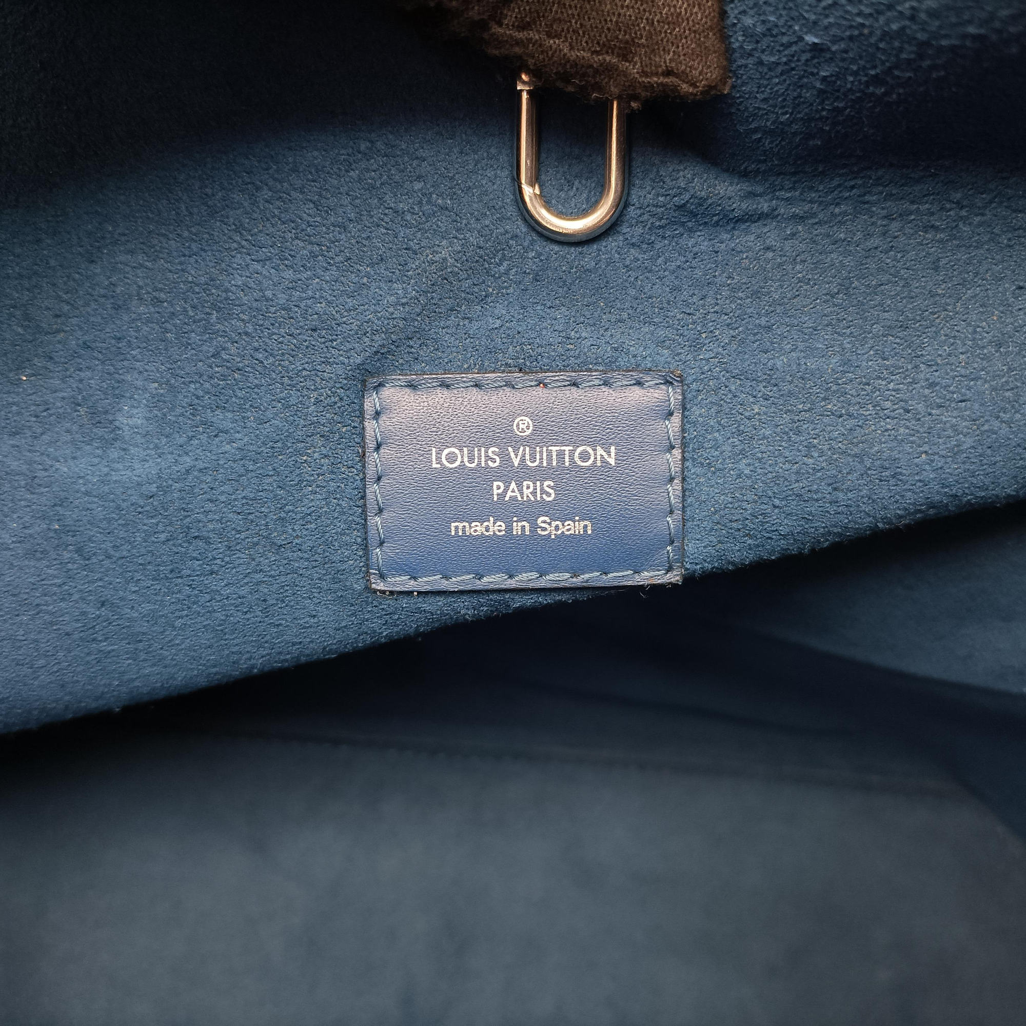 Vintage Louis Vuitton Neverfull MM Cyan Epi M40930 shoulderbag | stylenewstar