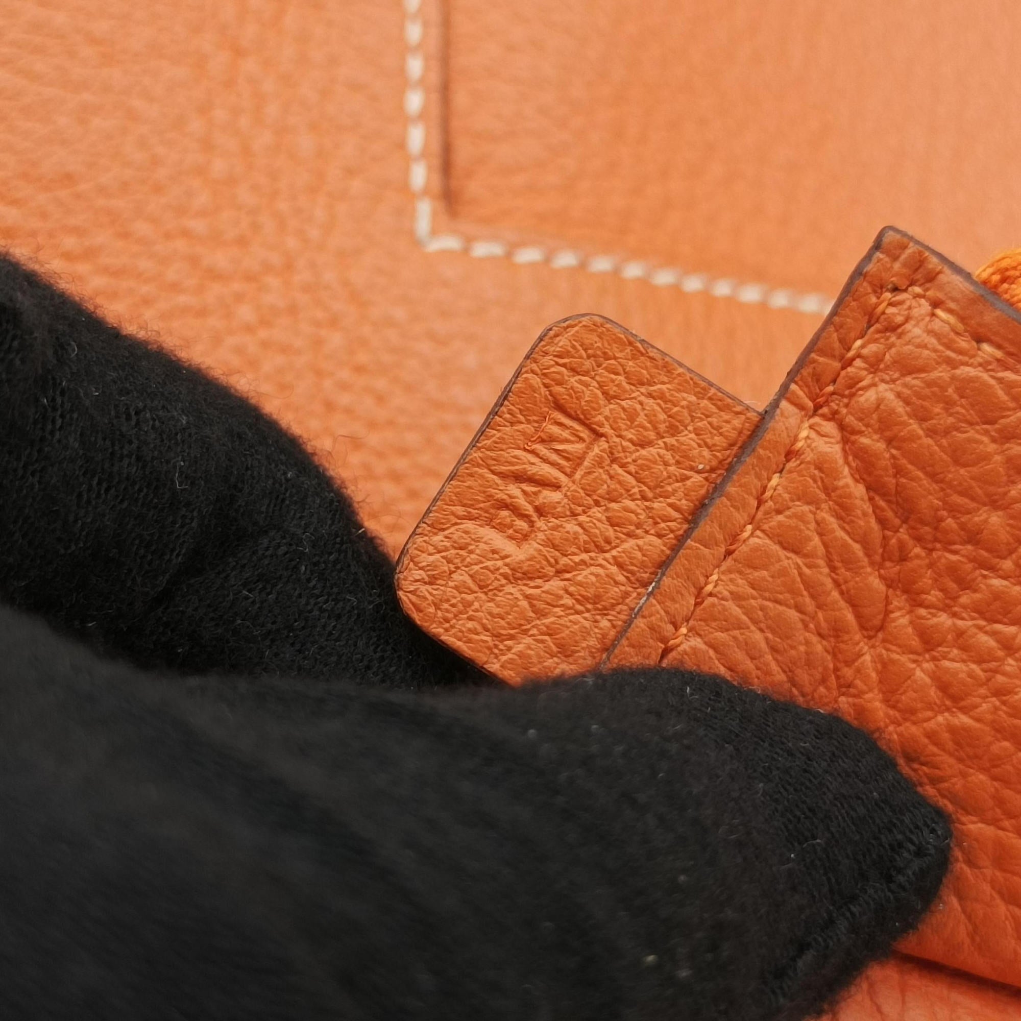Vintage Hermes Good news Orange Taurillon Clemence  shoulderbag | stylenewstar