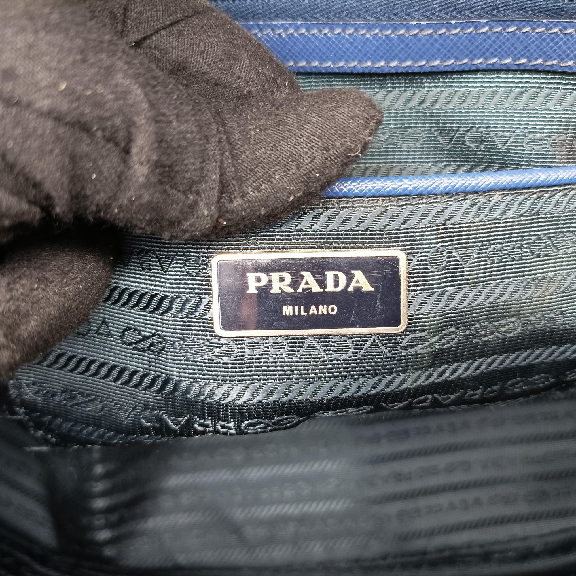 Pre-owned Prada Galleria Blue SAFFIANO Leather BN2274 handbag | stylenewstar
