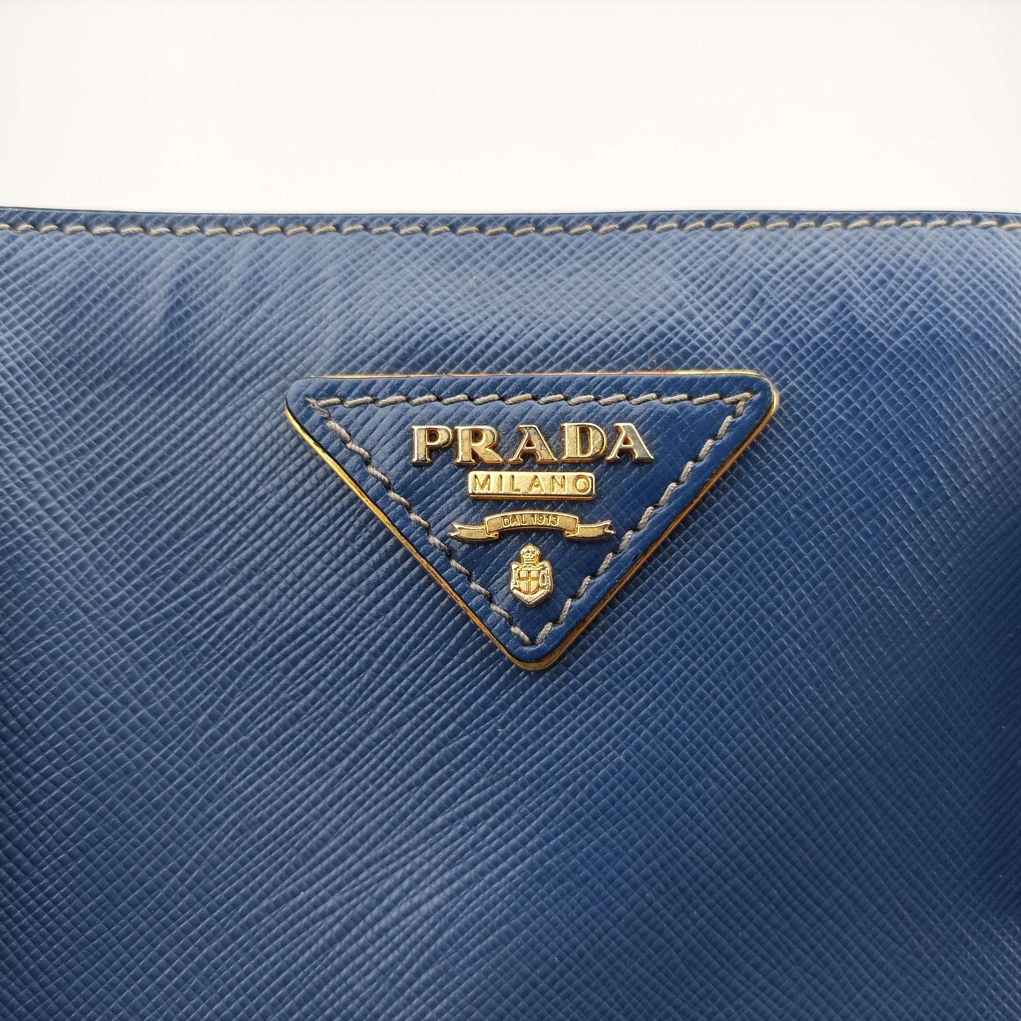 Pre-owned Prada Galleria Blue SAFFIANO Leather BN2274 handbag | stylenewstar
